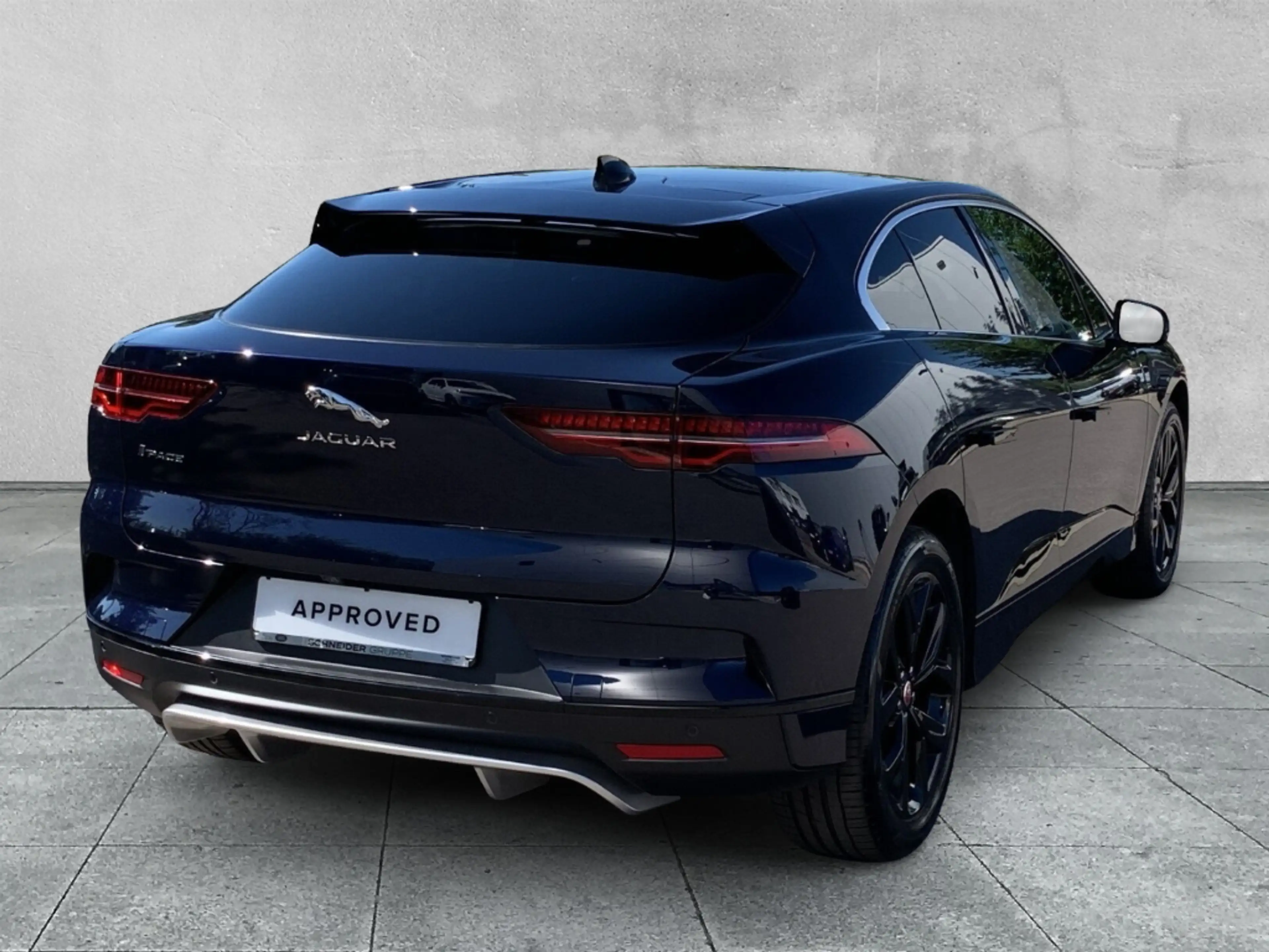 Jaguar I-Pace S EV400 LUFTFEDERUNG+PANO+SHZ+SOUNDSYSTEM — photo 2