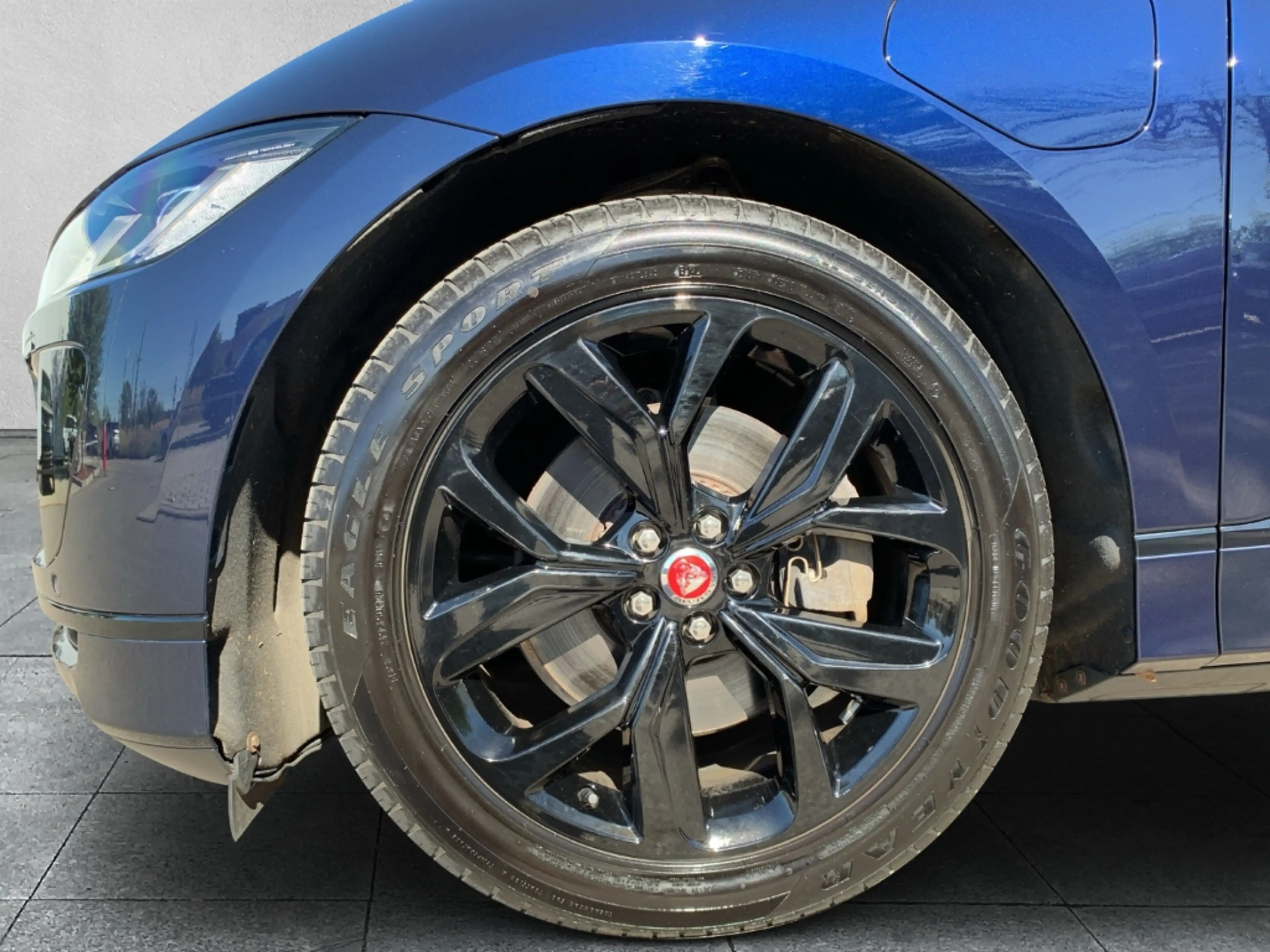 Jaguar I-Pace S EV400 LUFTFEDERUNG+PANO+SHZ+SOUNDSYSTEM — photo 9