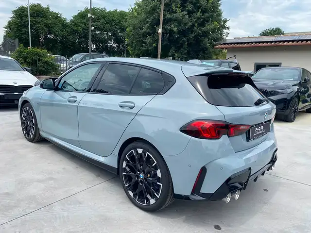 BMW M view 14