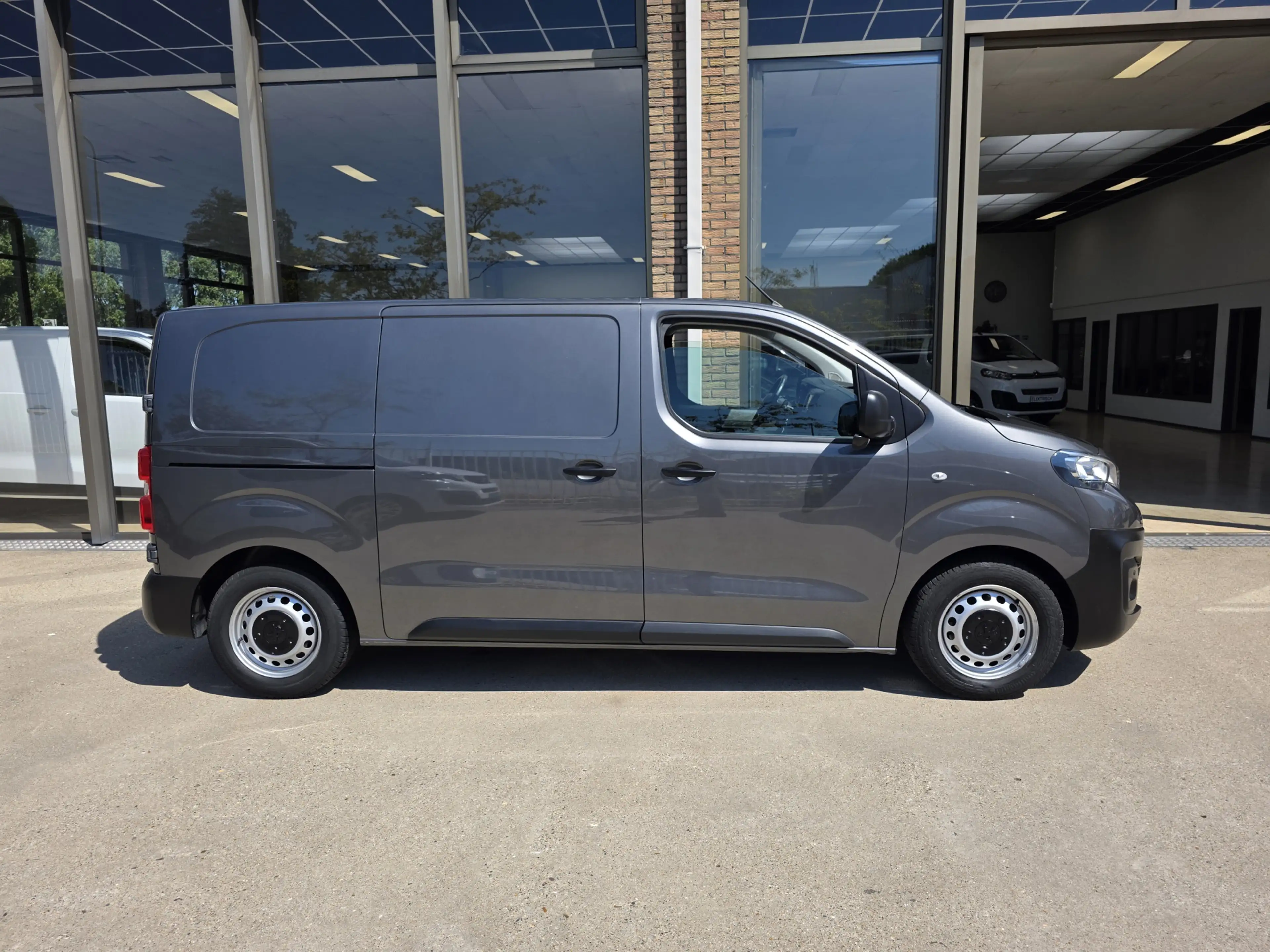 Citroen Jumpy / Peugeot Expert 2.0 BlueHDI 145Pk Automaat Premiu — photo 7