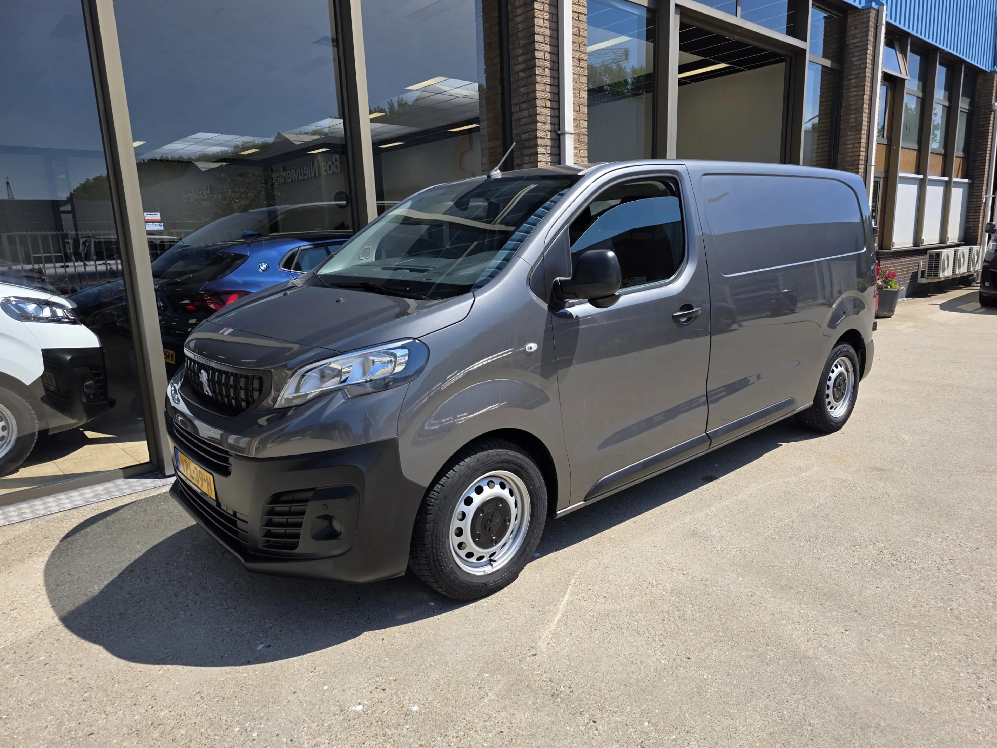 Citroen Jumpy / Peugeot Expert 2.0 BlueHDI 145Pk Automaat Premiu — photo 3