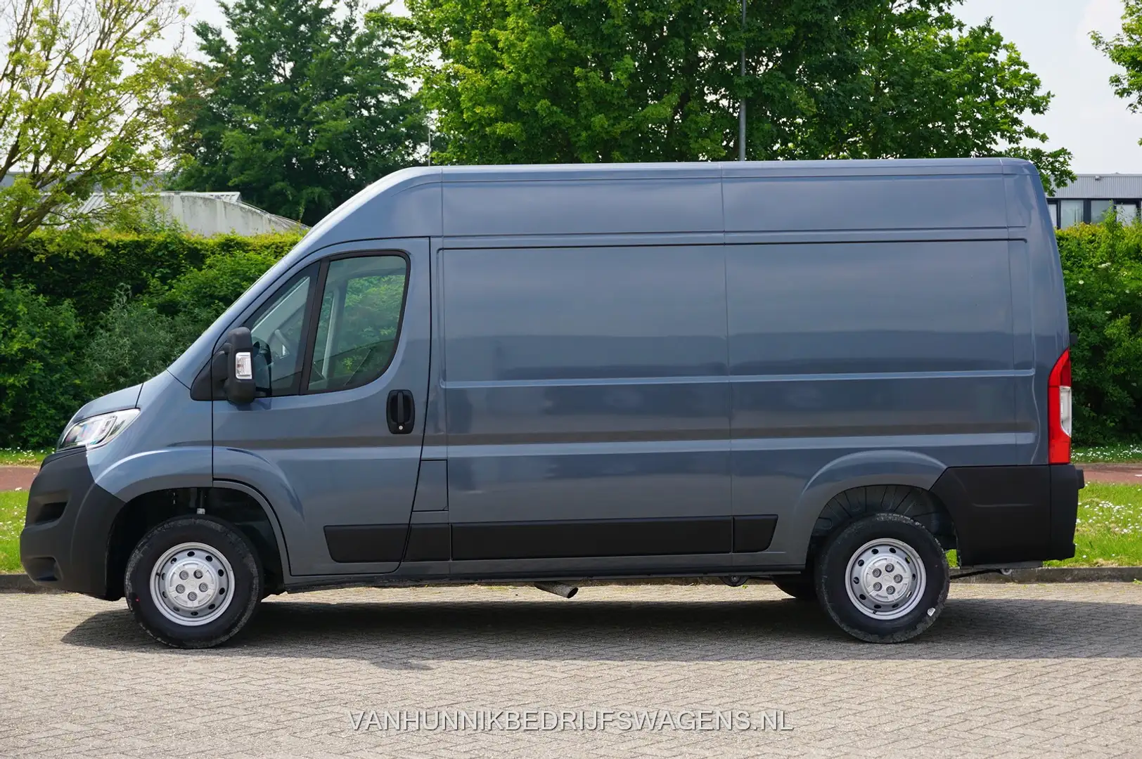 Opel Movano 3500 2.2 CDTI 140PK L2H2 BPM VRIJ!! Climate, Cruis Gris - 2