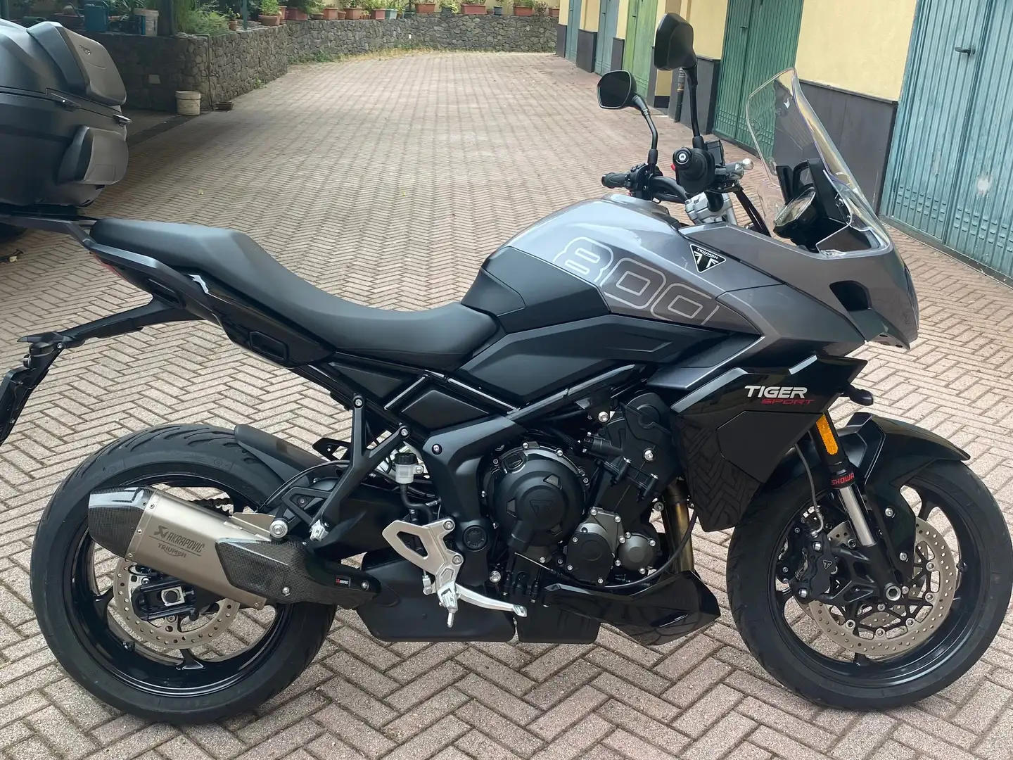 Triumph Tiger 800 Sport Gri - 1