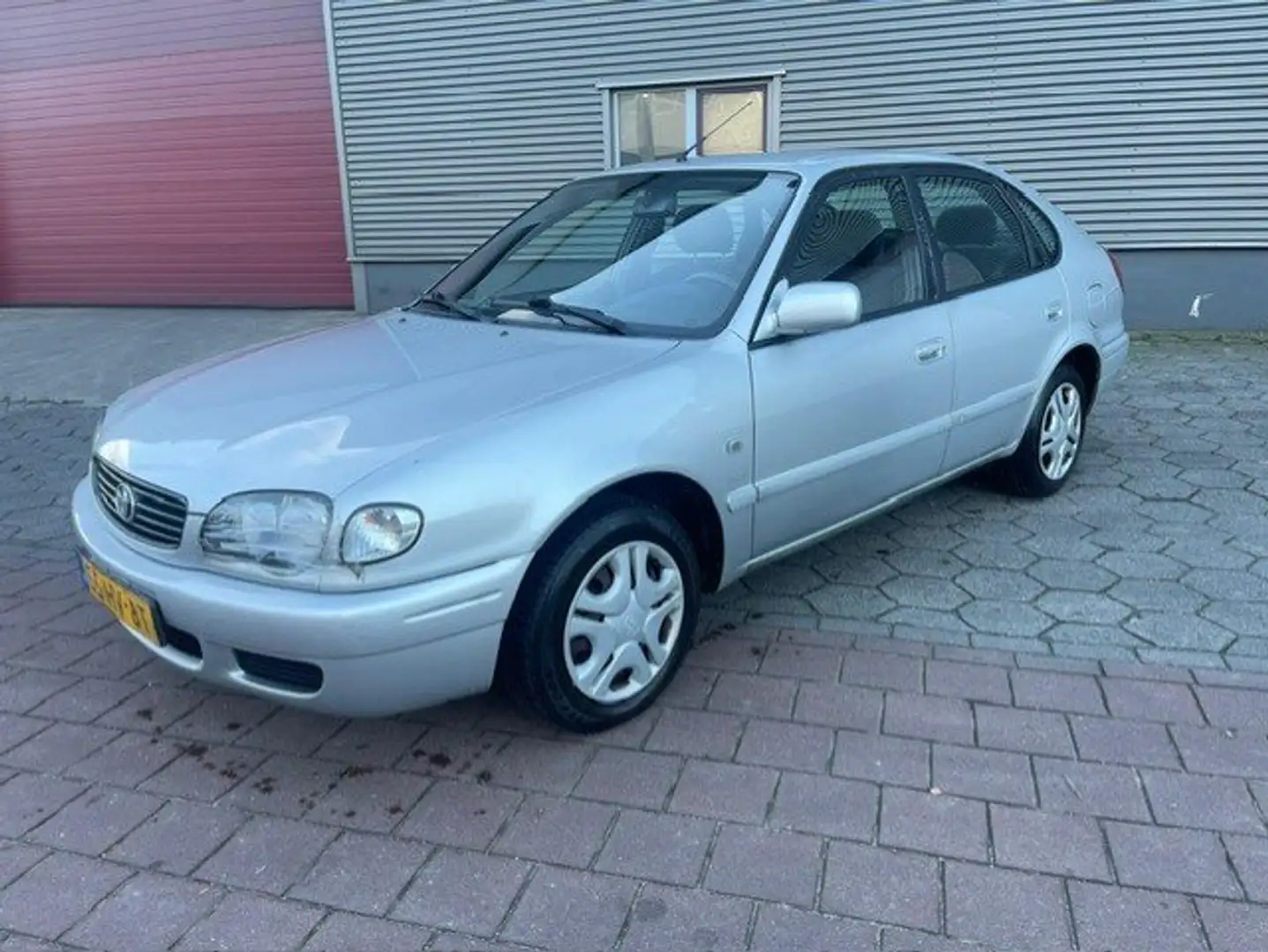 Toyota Corolla Corolla 1.6 VVT-i Terra AIRCO - 1