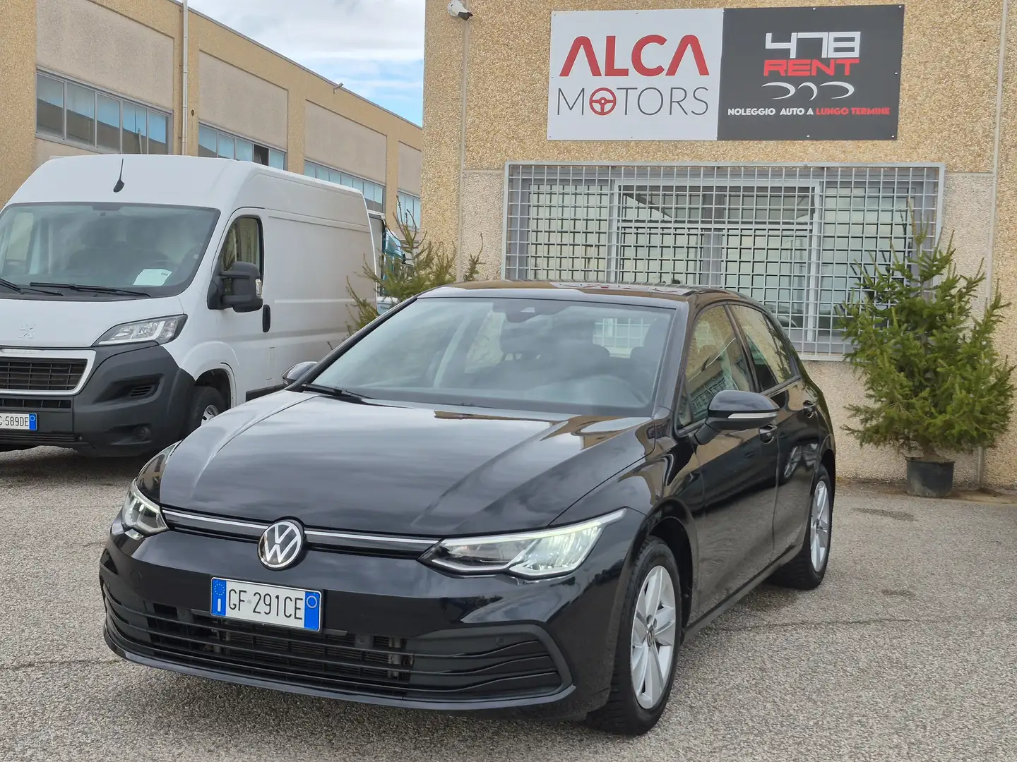 Volkswagen Golf 1.5 tgi Life 130cv dsg PREZZO REALE - METANO Schwarz - 1