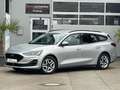 Ford Focus Turnier 1.0 C&C Facelift Navi Kamera TOP! Silber - thumbnail 1