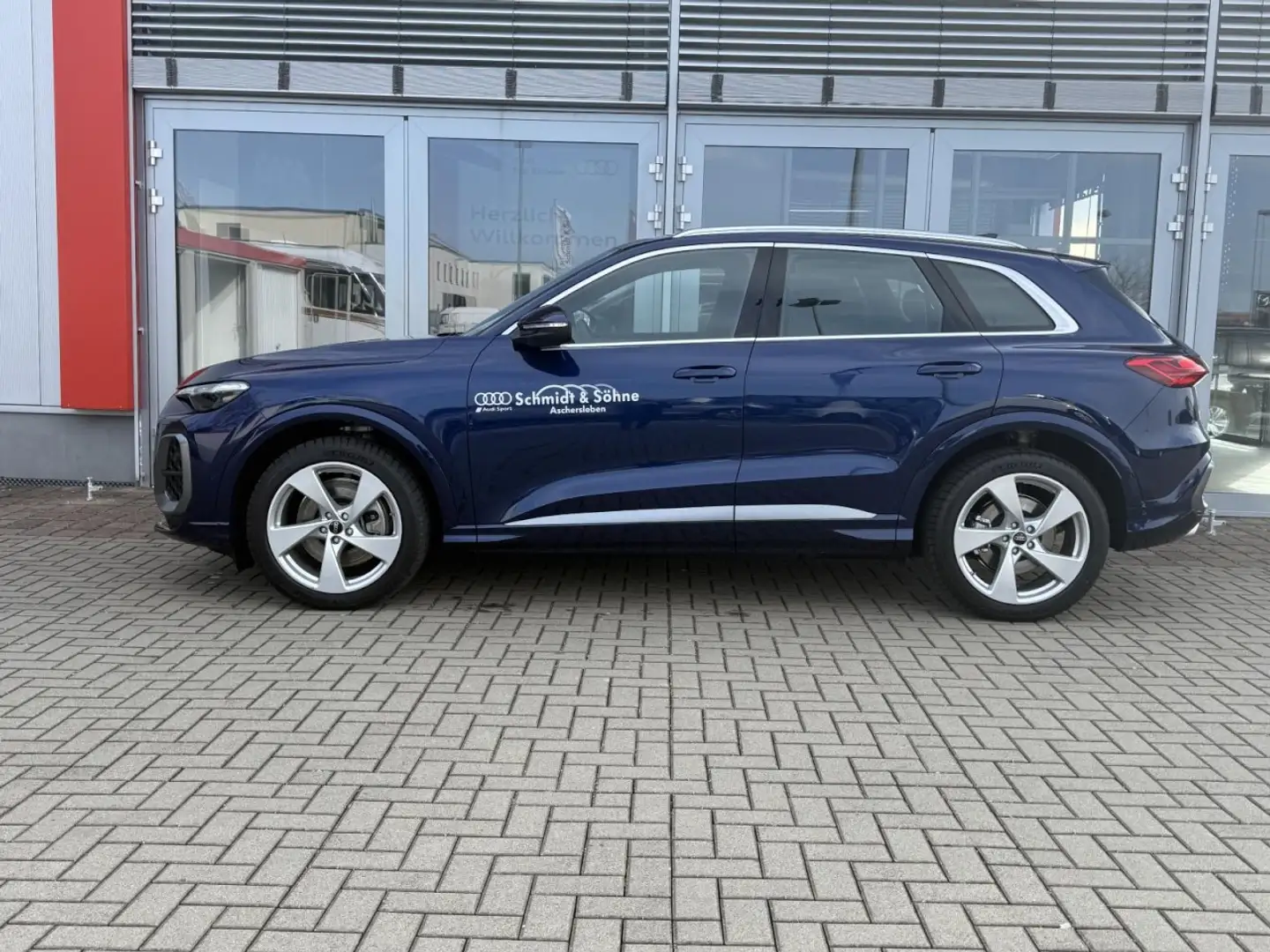 Audi Q5 TDI quattro S line LUFT+LEDER+B&O+HEAD+TOTW Klima Blau - 2