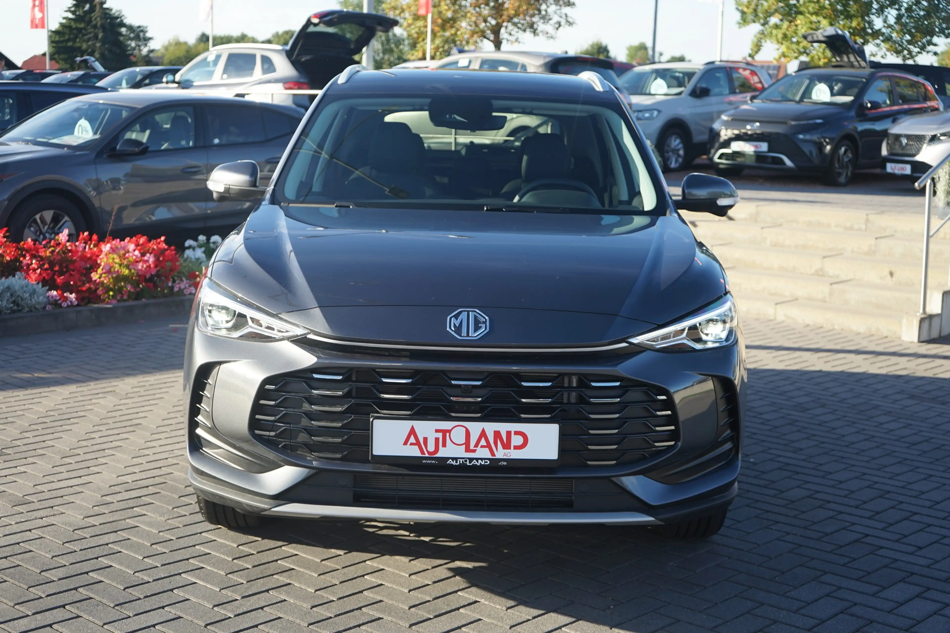 MG ZS 1.5 Hybrid Luxury Aut. LED ACC Navi 360° — photo 3