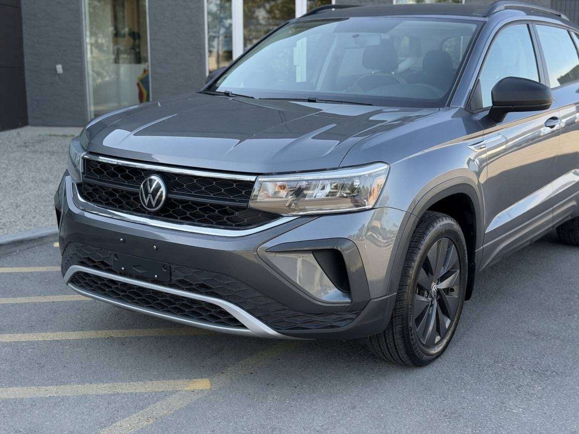 2022 Volkswagen Taos TRENDLINE w/ 4MOTION AWD / TURBOCHARGED — снимка 1