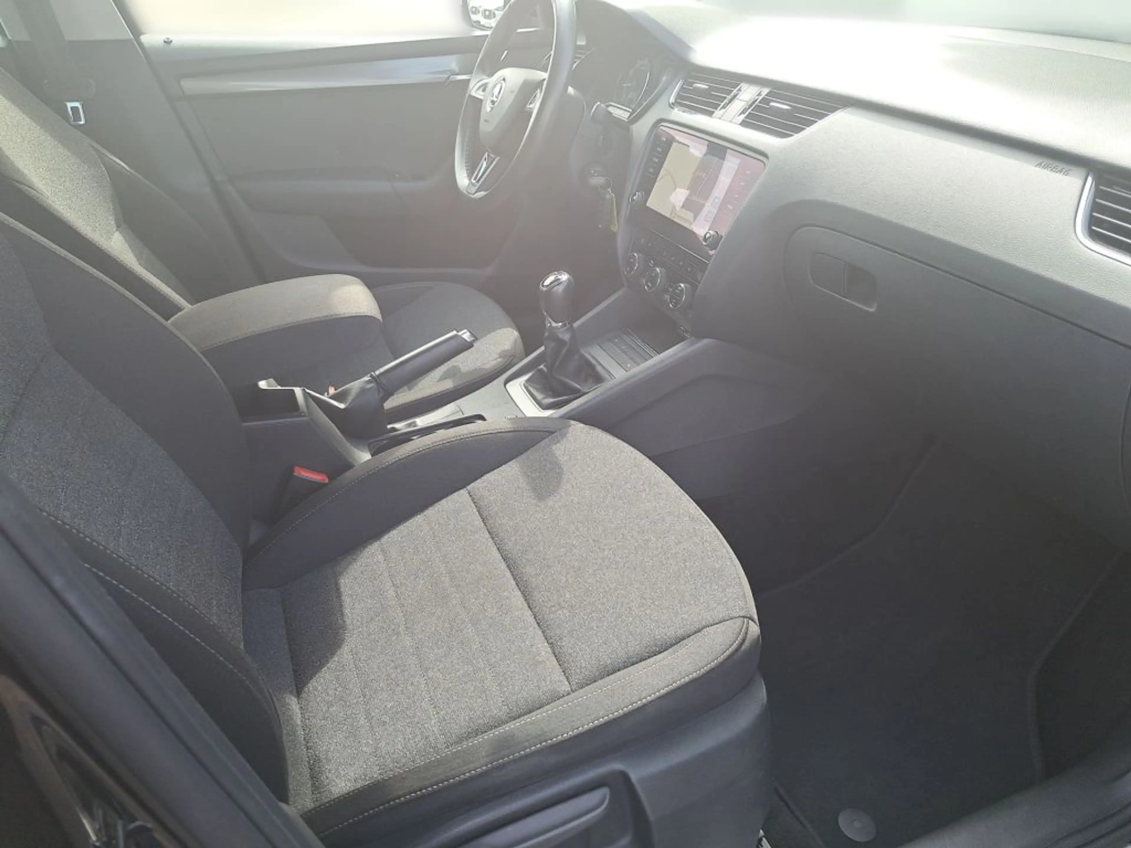 Skoda Octavia Combi 1.5 TSI ACT Soleil — photo 19