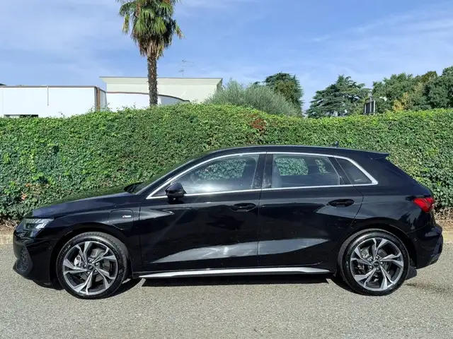 Audi A3 view 7