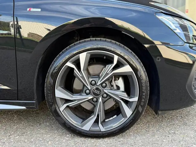 Audi A3 view 8