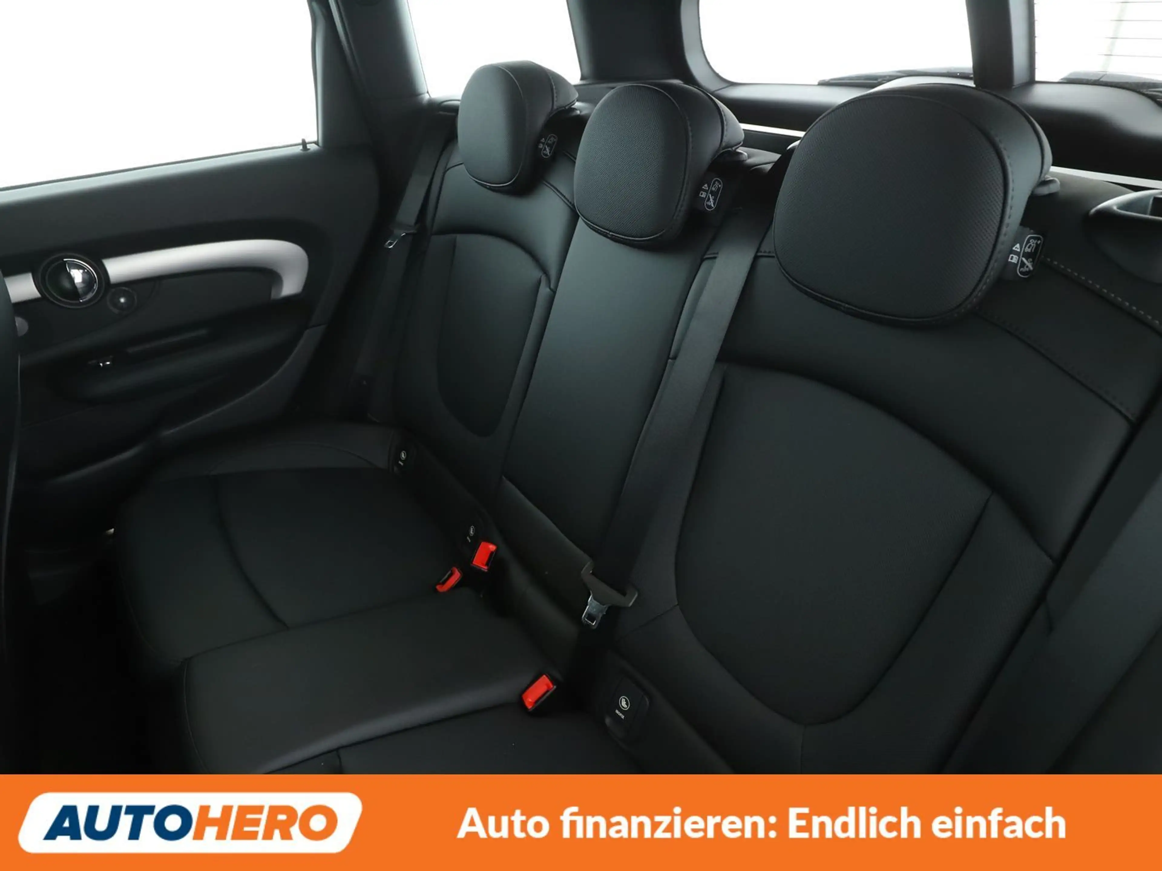 MINI One Clubman One Aut.*NAVI*LED*TEMPO* — photo 14