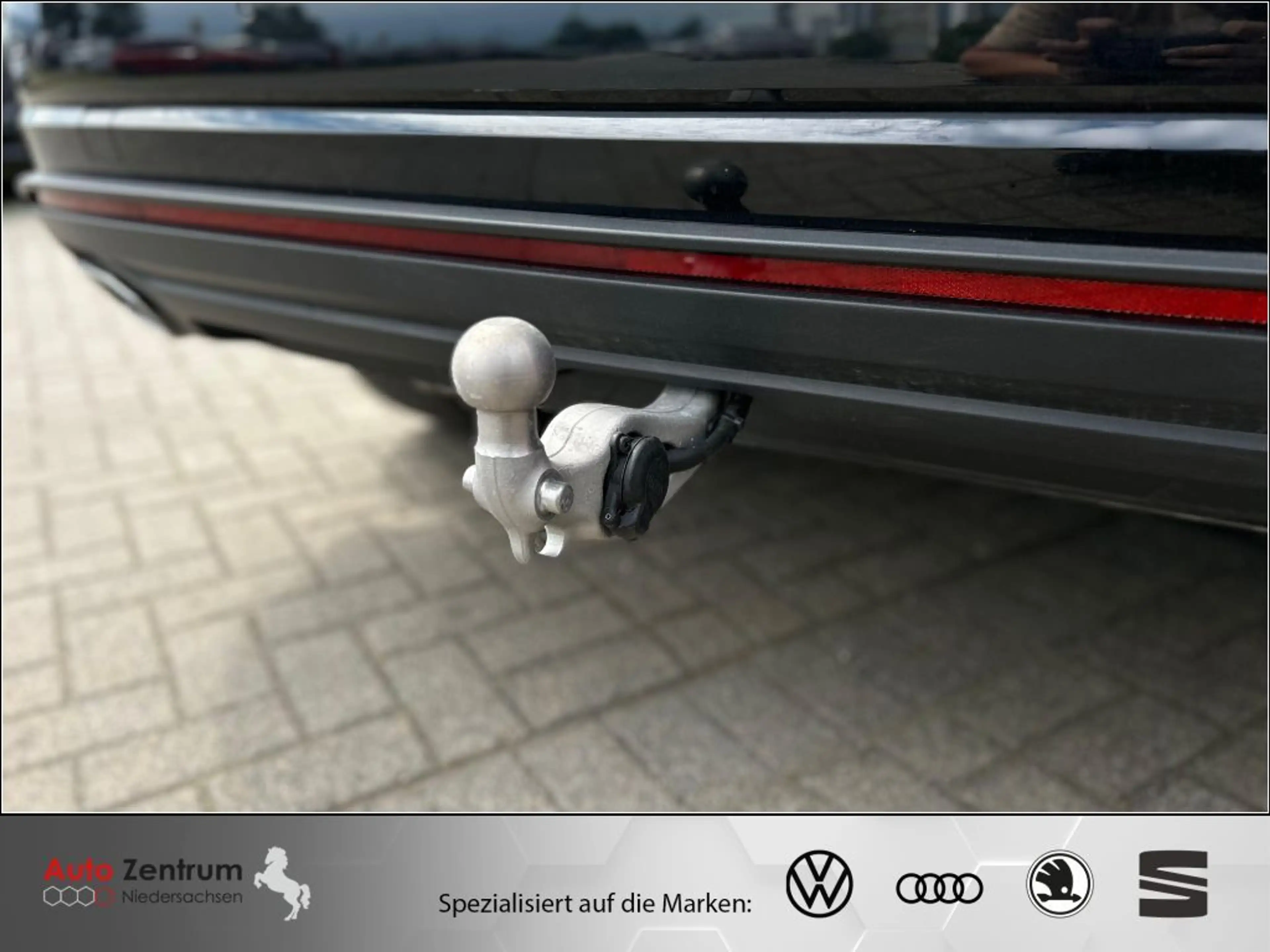 Volkswagen Touareg 3.0 V6 TDI Elegance AHK StandHeiz Kamera Luftfahrw — photo 8