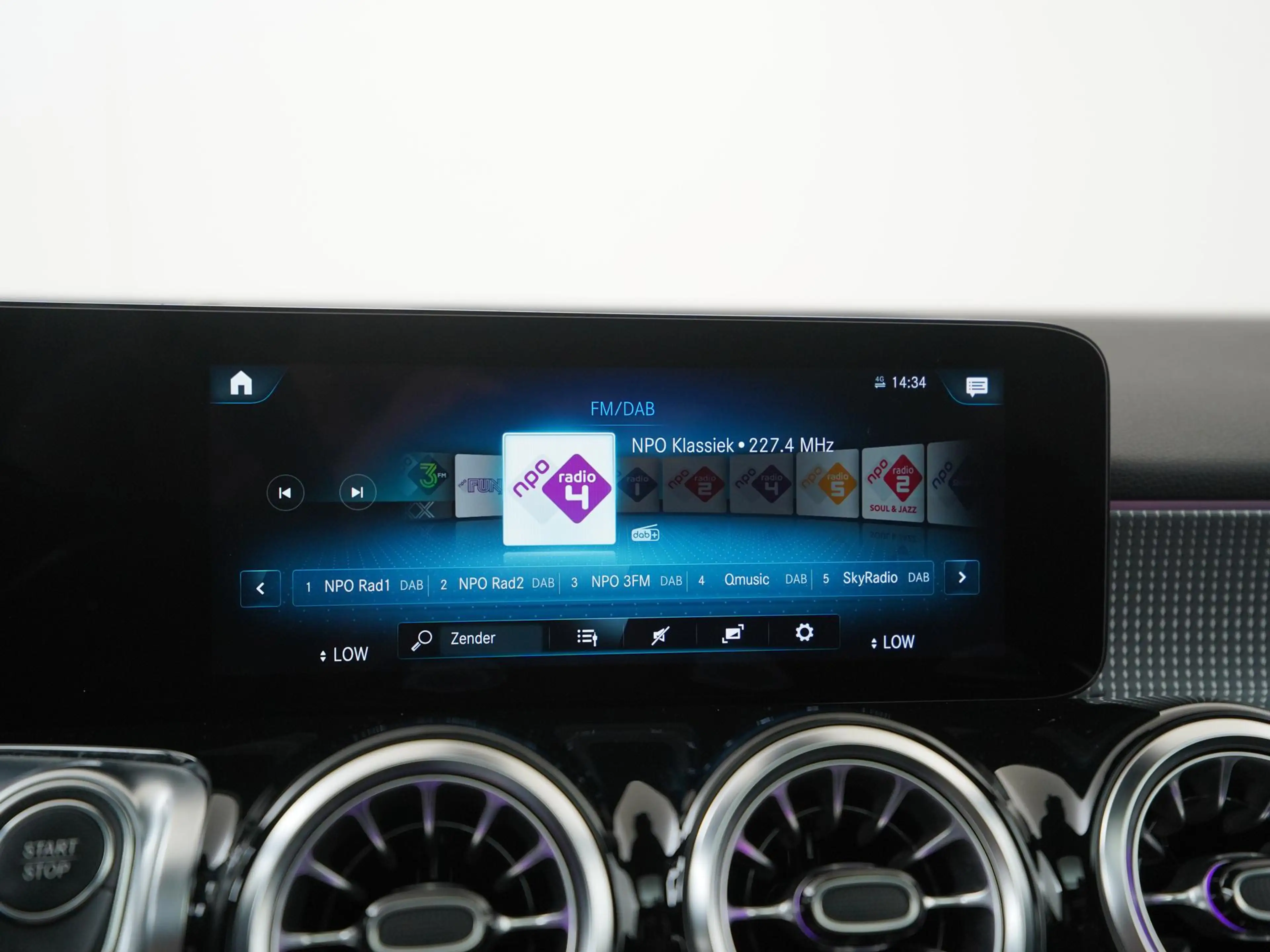 Mercedes-Benz EQB 250 250+ Progressive 71 kWh | Panoramadak | Head Up | — photo 14
