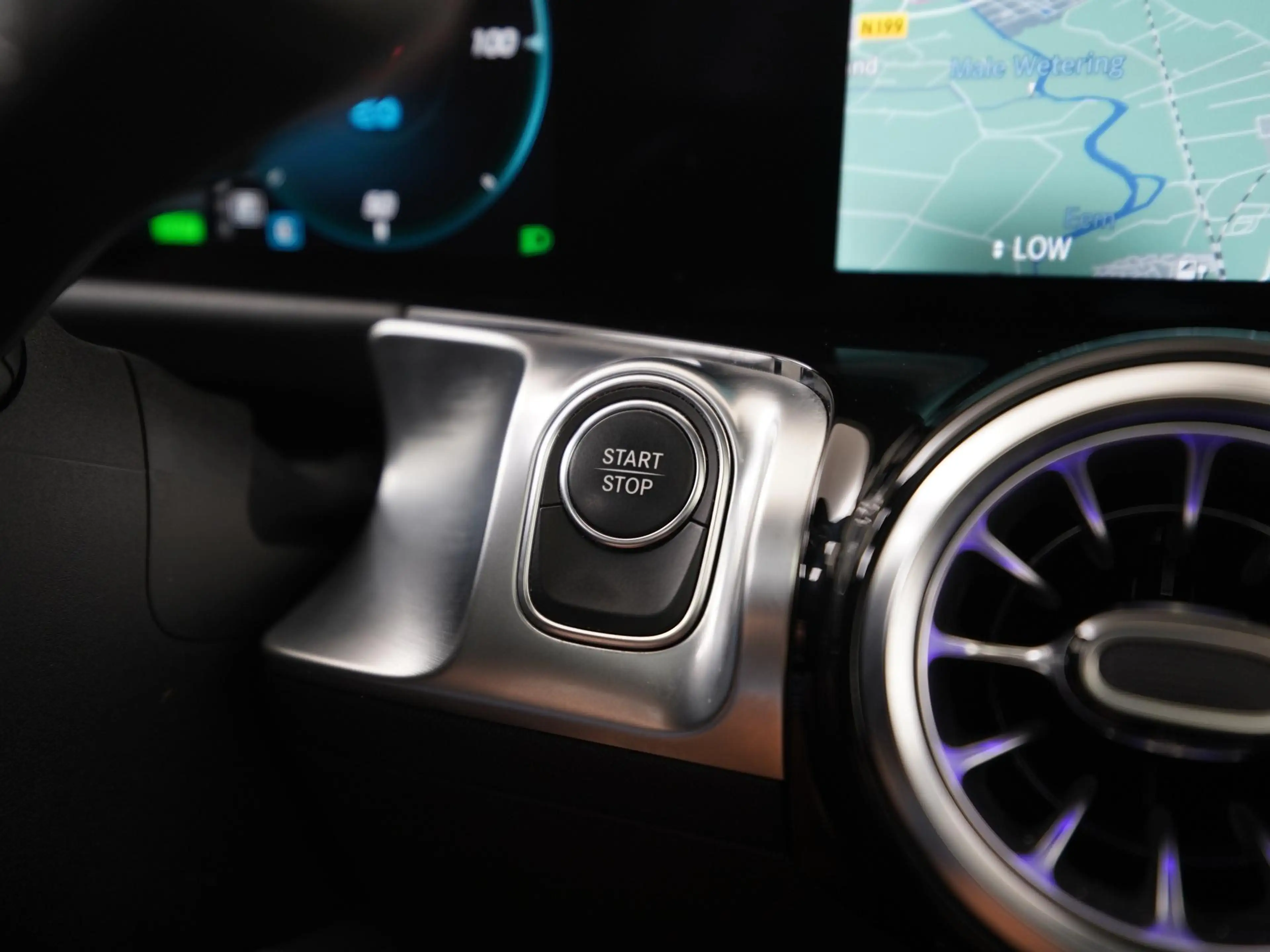 Mercedes-Benz EQB 250 250+ Progressive 71 kWh | Panoramadak | Head Up | — photo 45