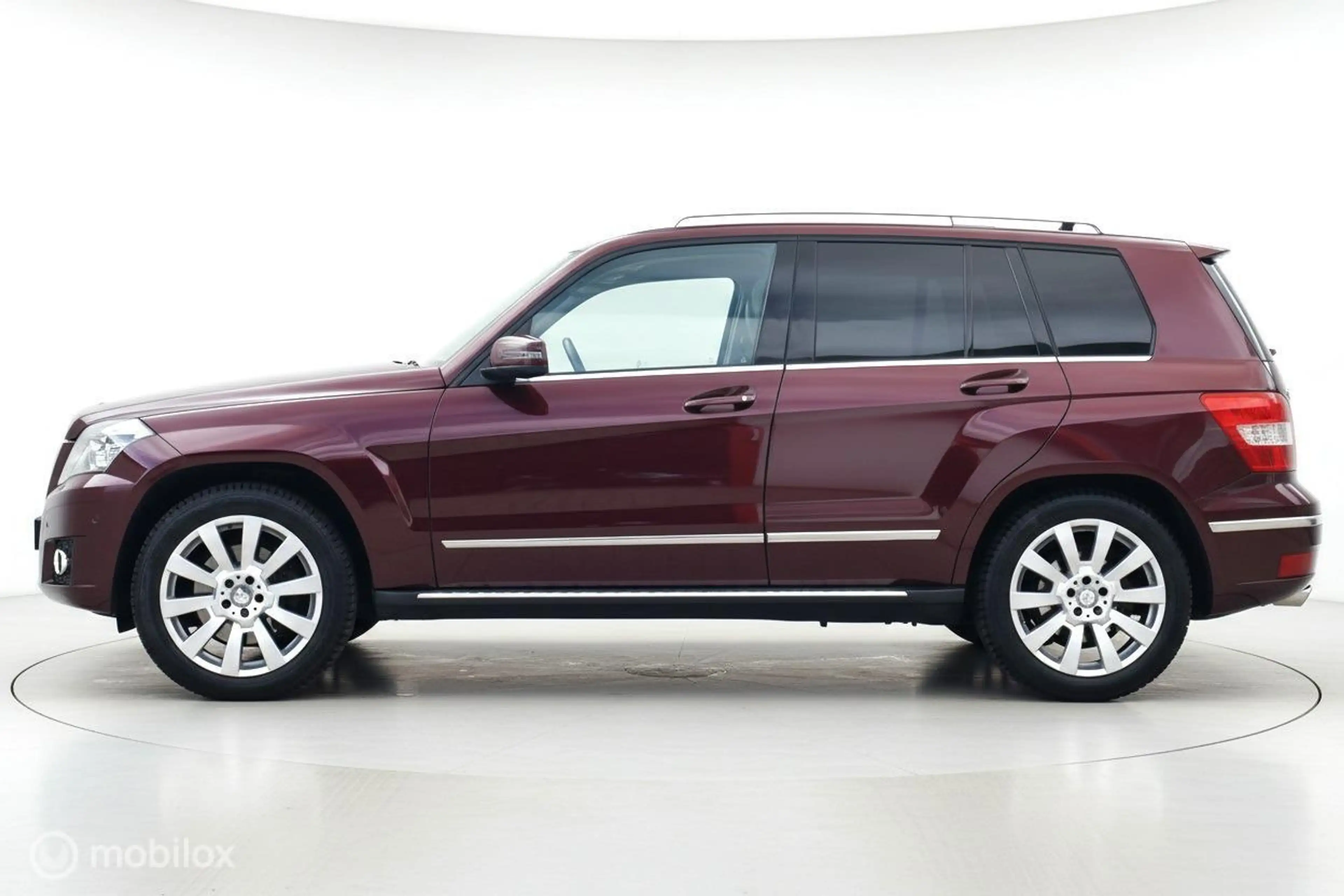 Mercedes-Benz GLK 350 4-Matic — photo 12