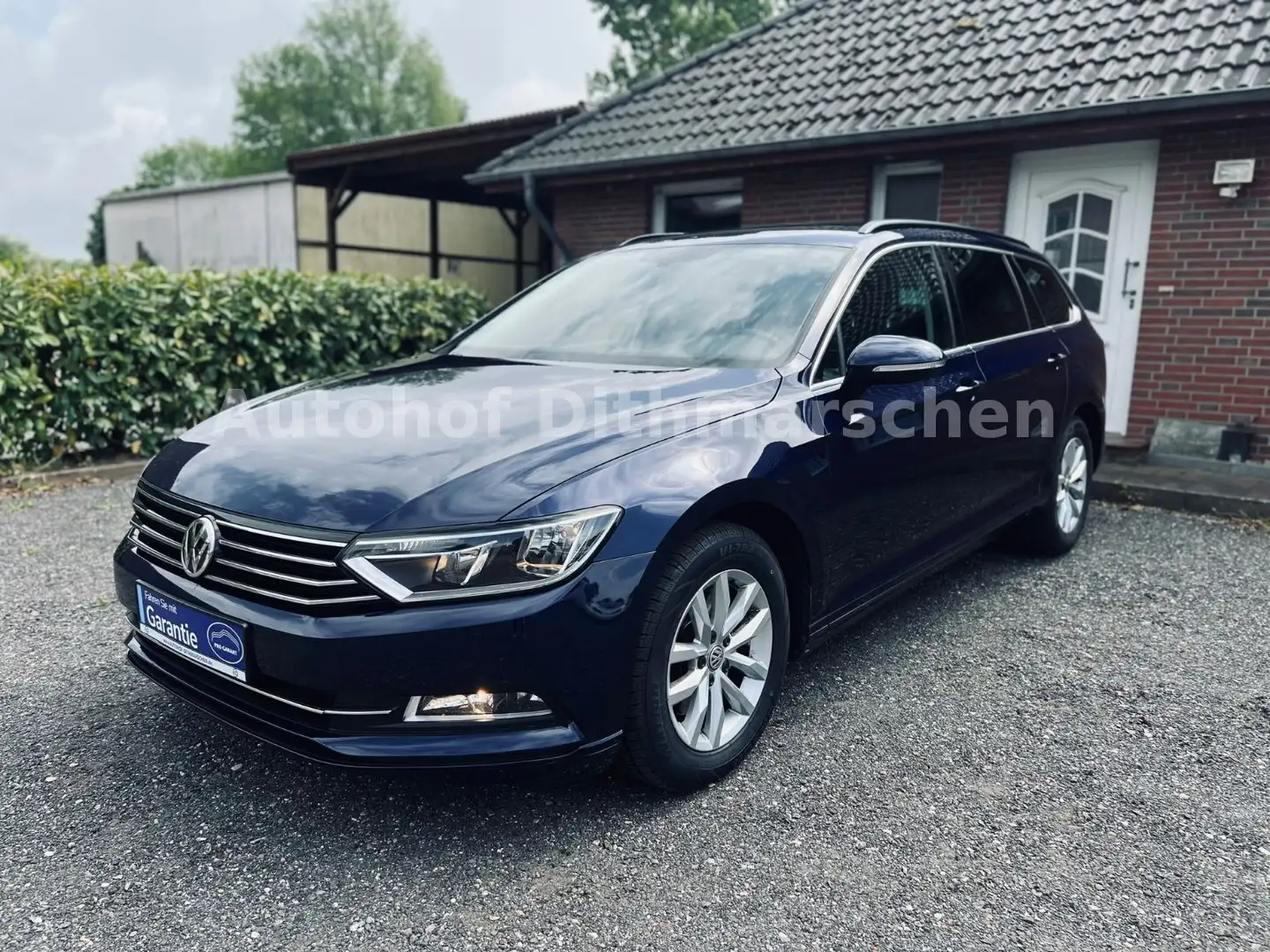 Volkswagen Passat Variant /1.6 TDI/Navi/Klima/ACC-Tempo/4Sea Bleu - 1