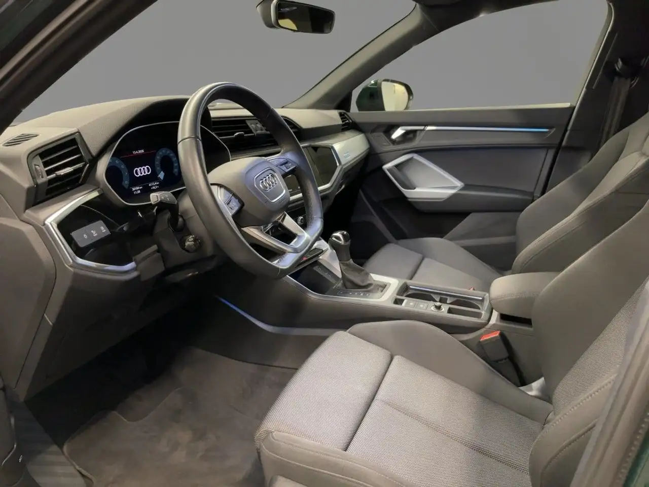 Audi Q3 S line 45 TFSI qu.S tr. VIRTUAL LED 11