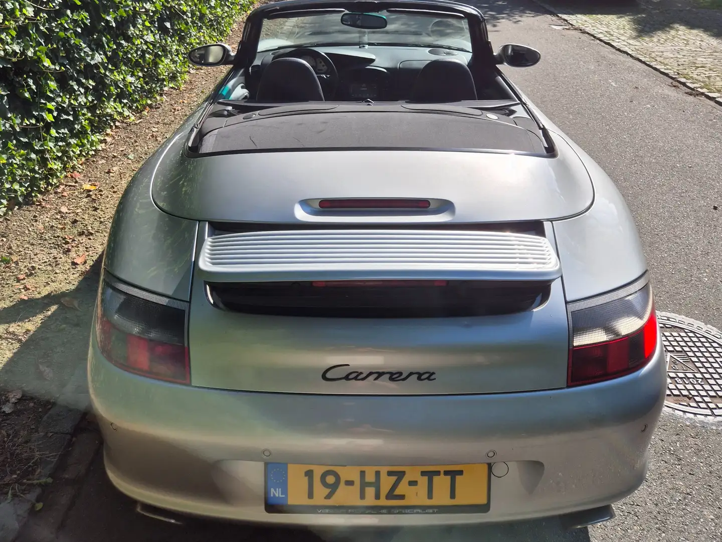 Porsche 911 996 3.6 Carrera Cabrio Zilver - 2