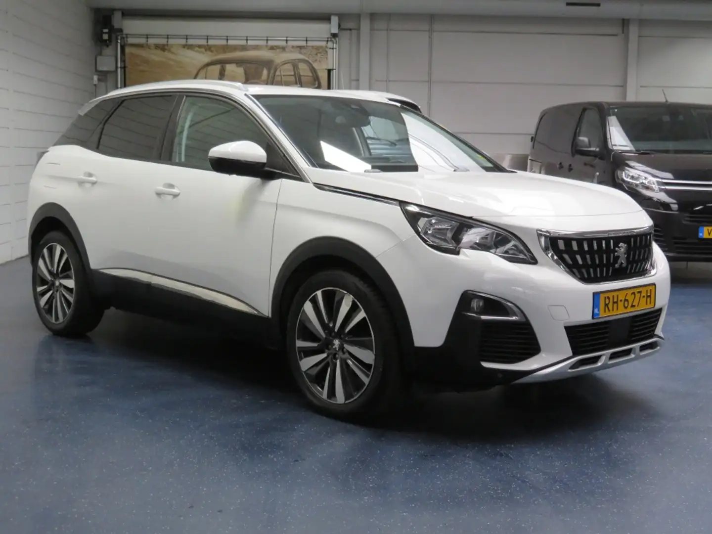 Peugeot 3008 1.2 PureTech BL Prem Wit - 2