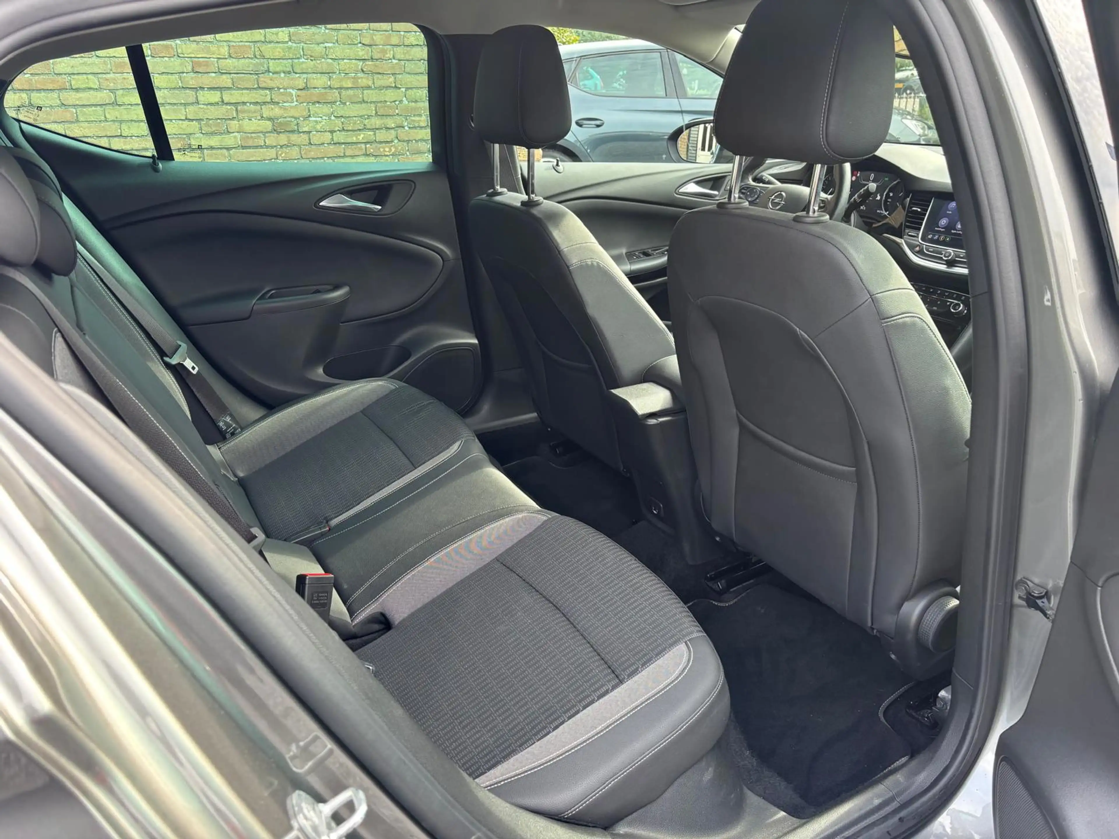 Opel Astra 1.2 Edition|Trekhaak|Camera|Cruise|Carplay|Stoelve — photo 12