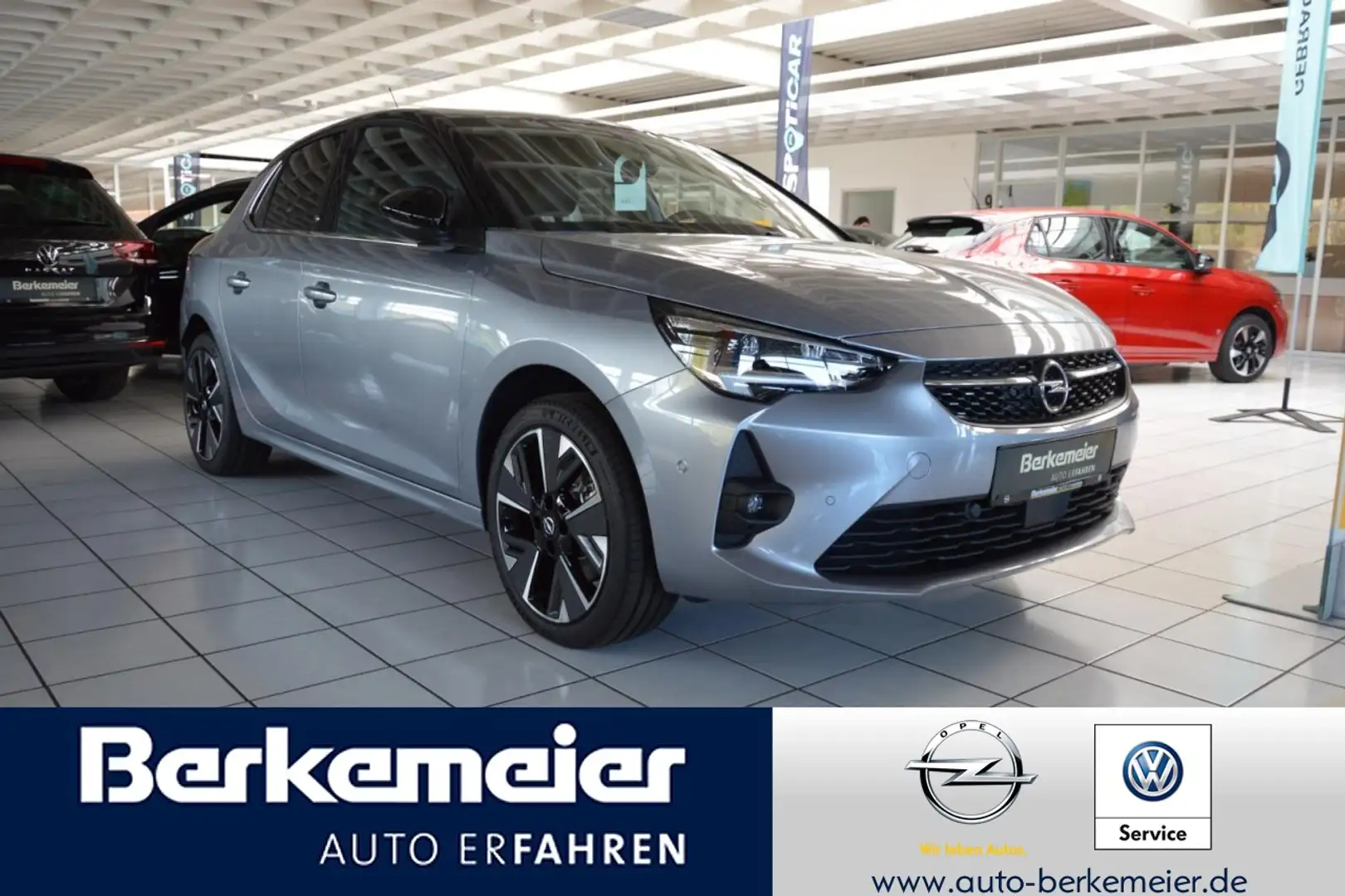 Opel Corsa-e Ultimate/ Park&Go/ Navi Pro / SHZ 11kwCharger Šedá - 1