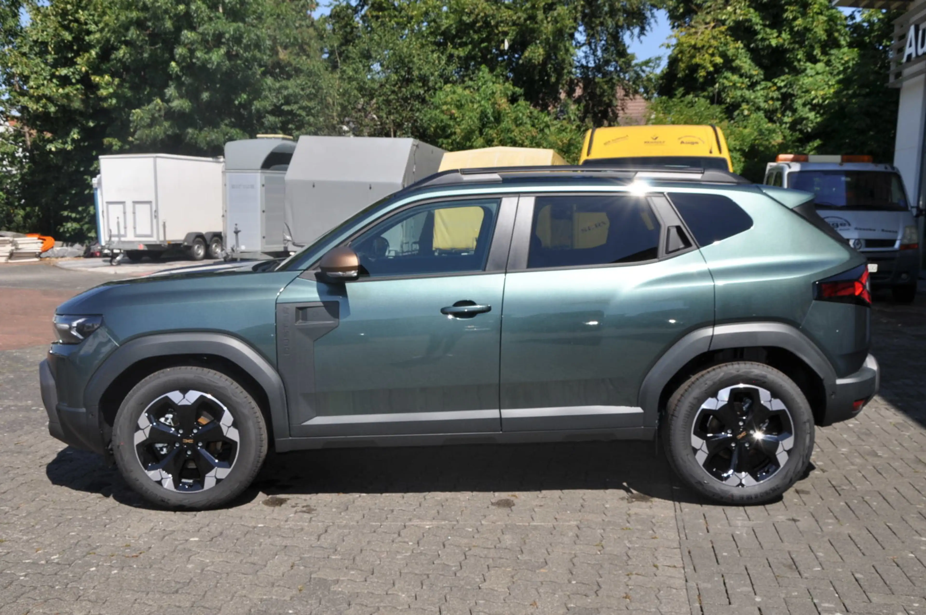 Dacia Duster Extreme hybrid 155 *PDC*360 Kamera*SHZ* — photo 10