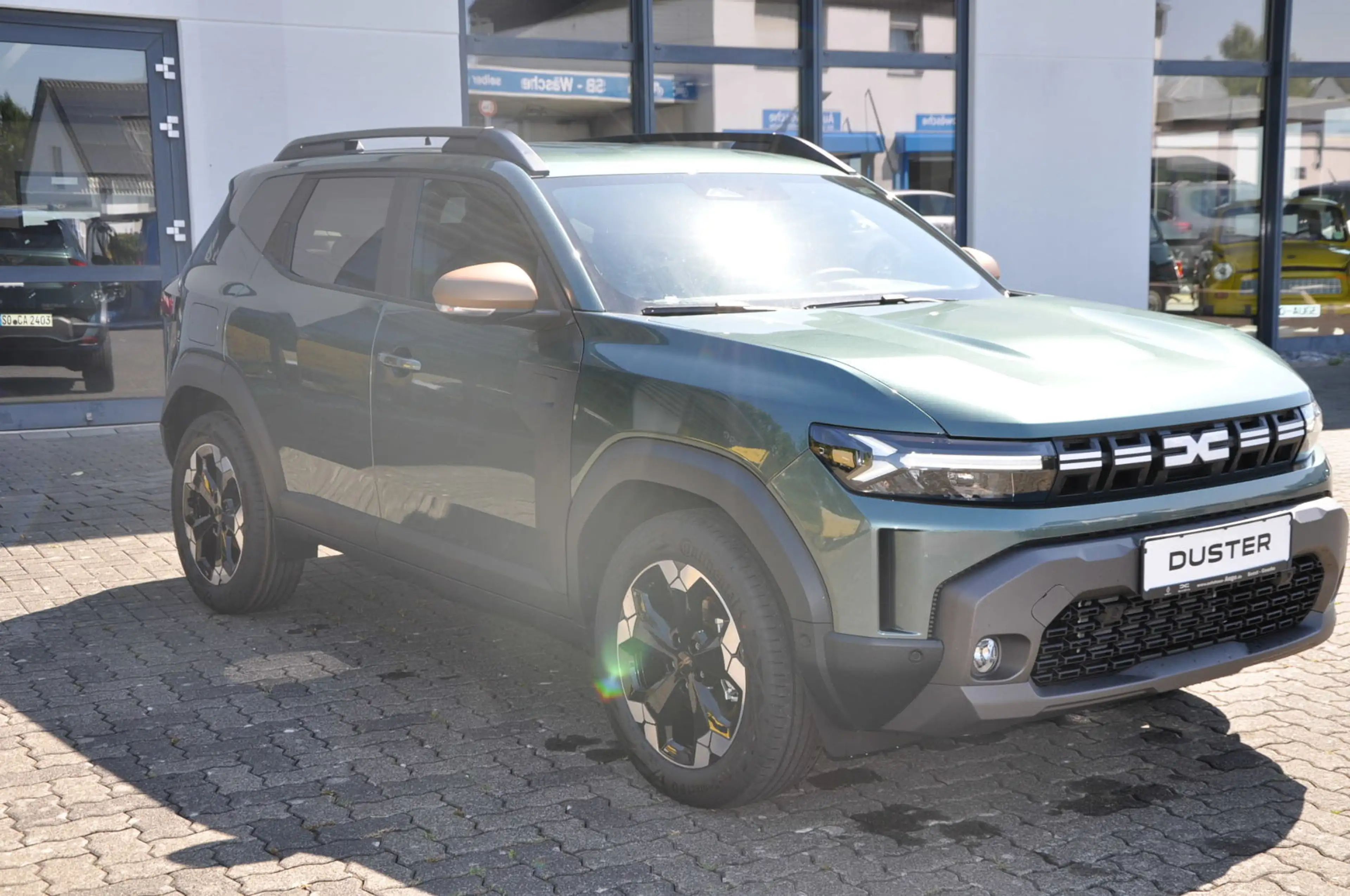 Dacia Duster Extreme hybrid 155 *PDC*360 Kamera*SHZ* — photo 4