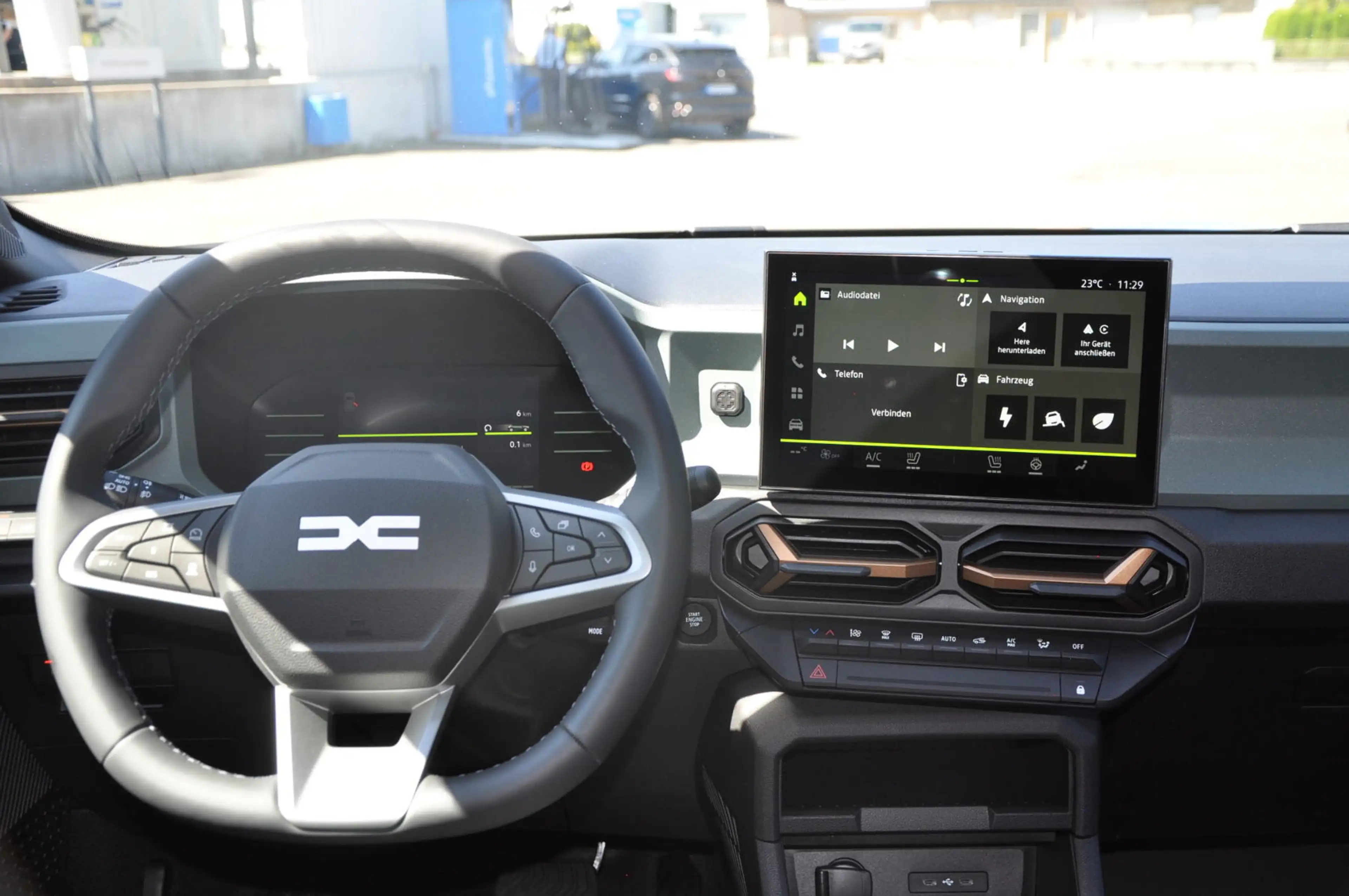 Dacia Duster Extreme hybrid 155 *PDC*360 Kamera*SHZ* — photo 13