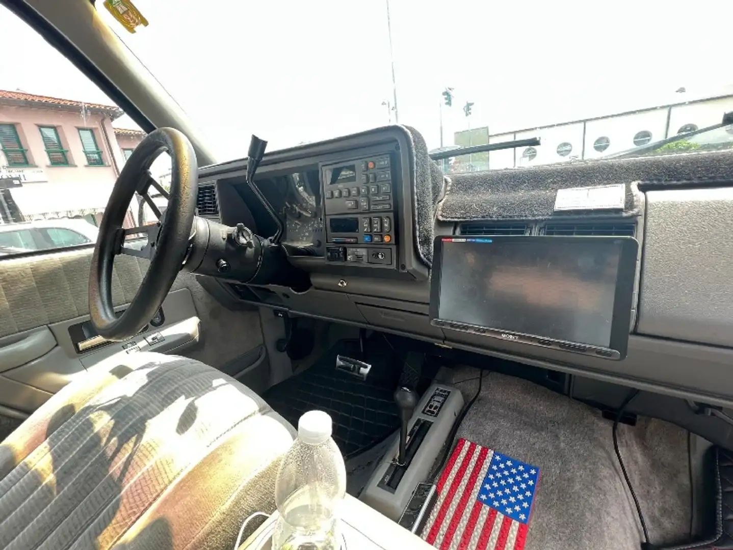 Chevrolet Blazer K1500 Silverado Schwarz - 2