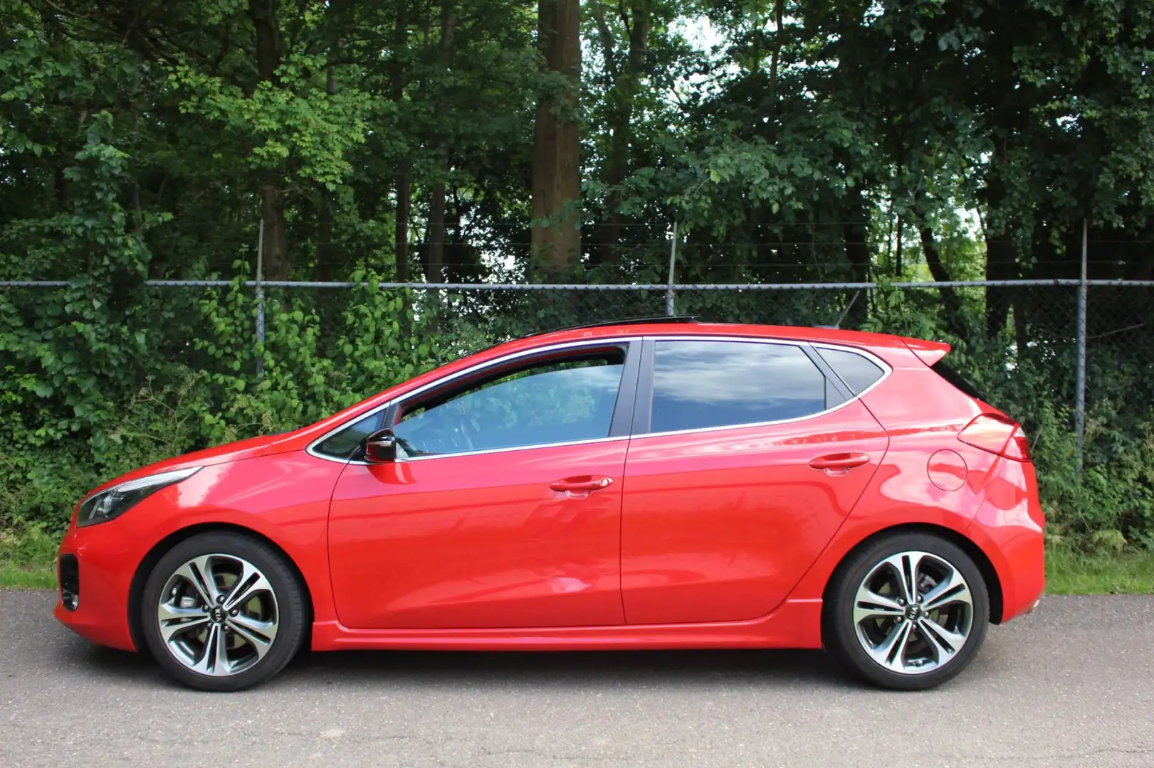 Kia Ceed / cee'd 1.0 T-GDi GT-Line *2e EIG *PANO *CAMERA *Keyless * Rood - 2