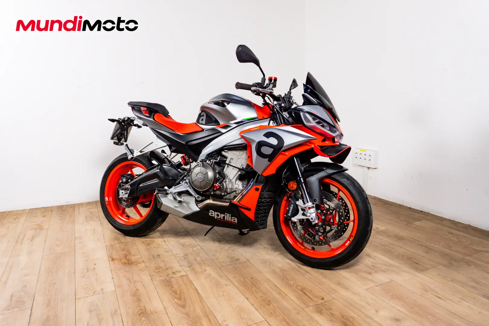 Aprilia Tuono - 2