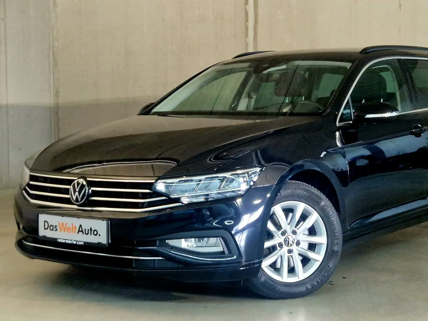 Volkswagen Passat Variant Business TDI DSG Schwarz - 2