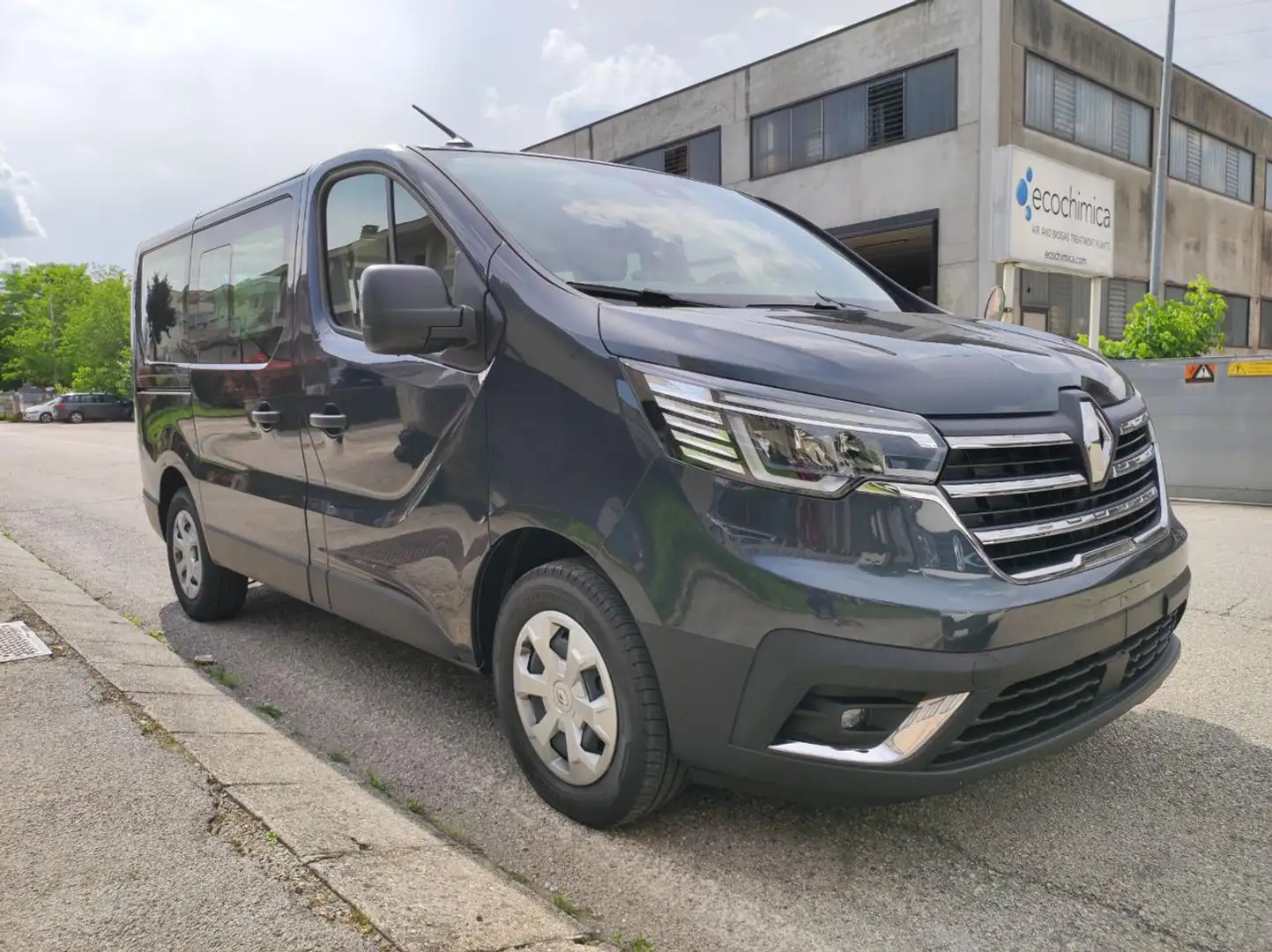Renault Trafic BluedCi 150CV EDC PC-TN Authentic Grigio - 1