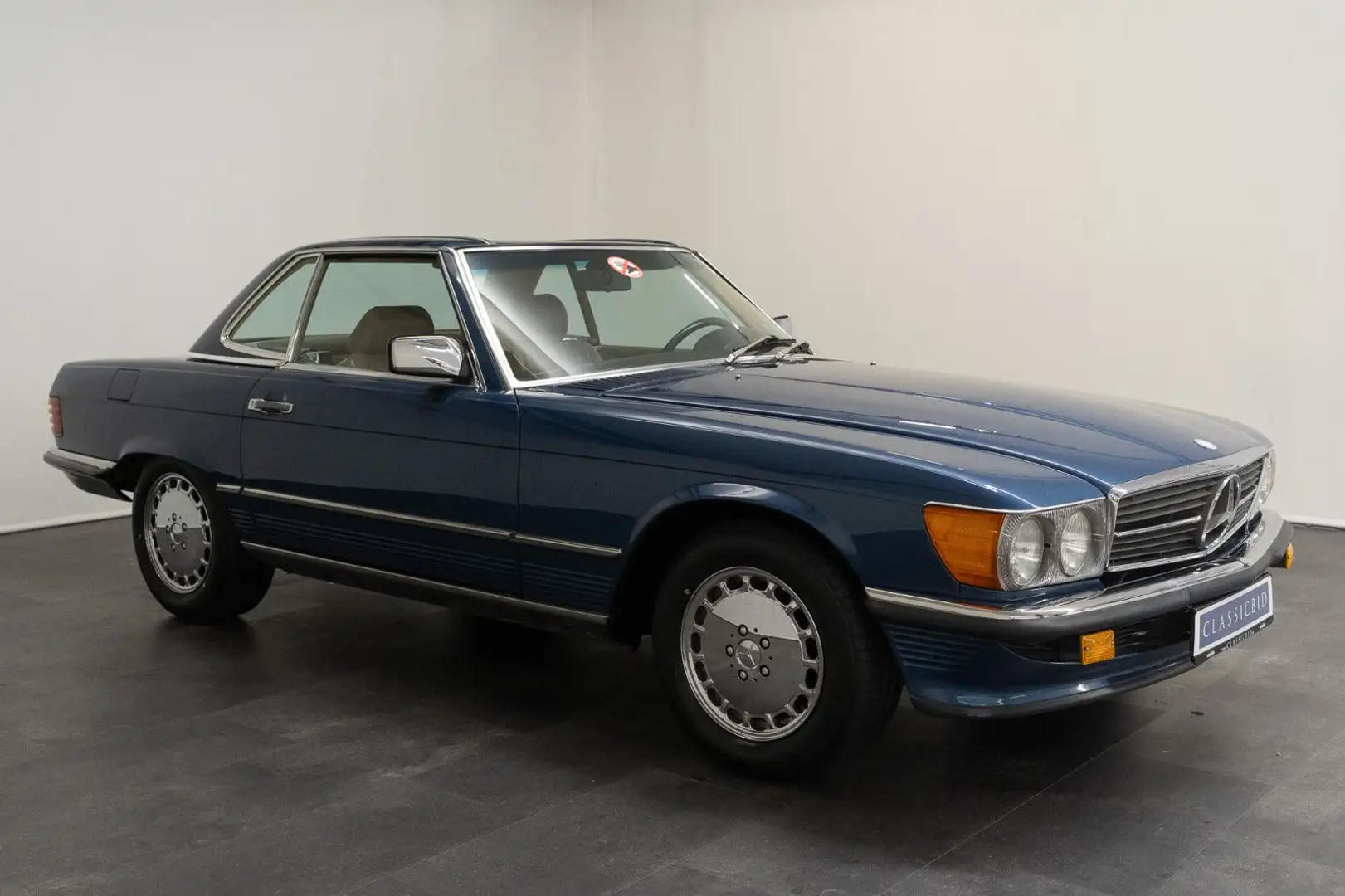 Mercedes-Benz 560 SL Albastru - 2