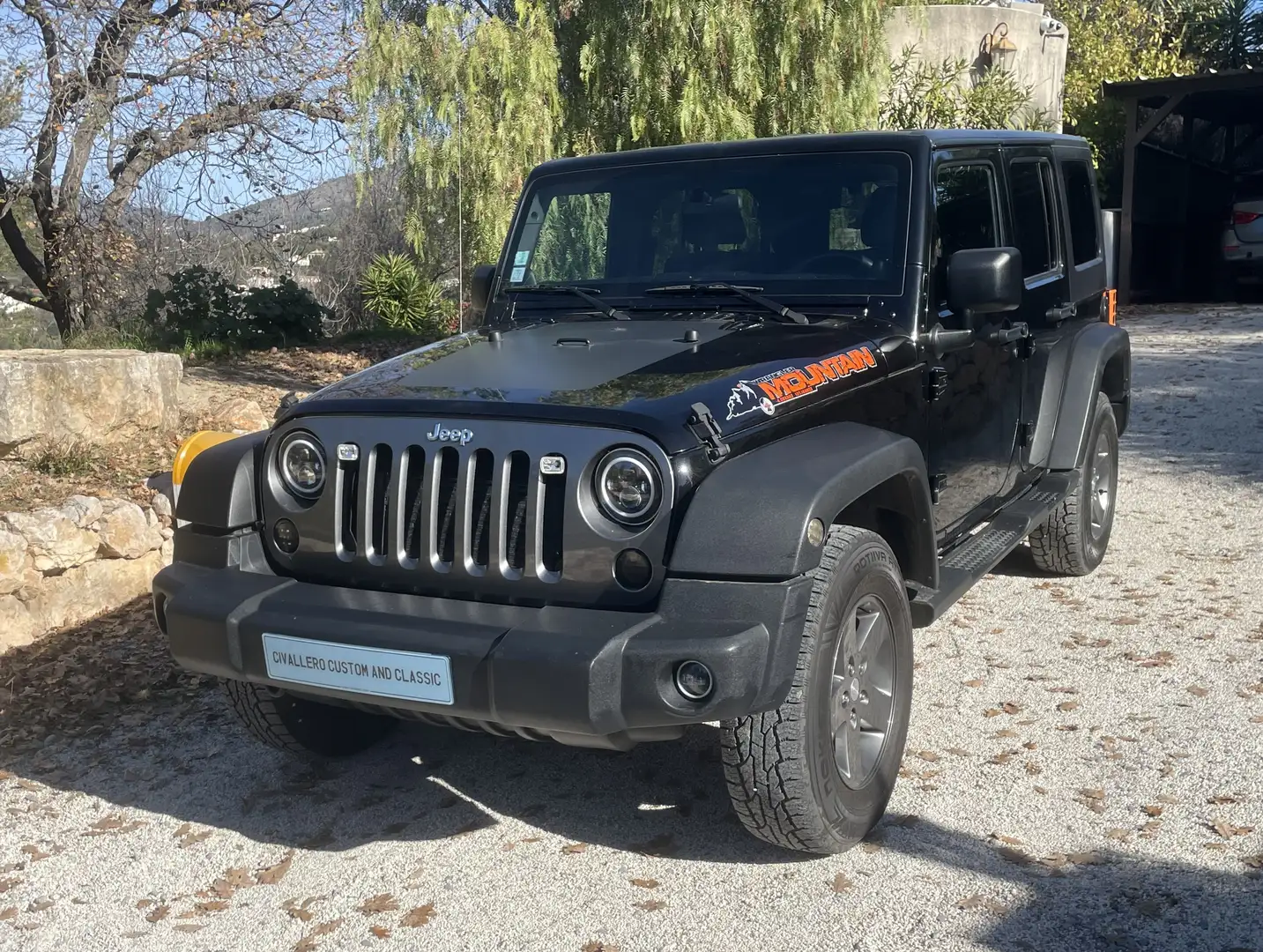 Jeep Wrangler 2.8 CRD 200 Unlimited Mountain Siyah - 2