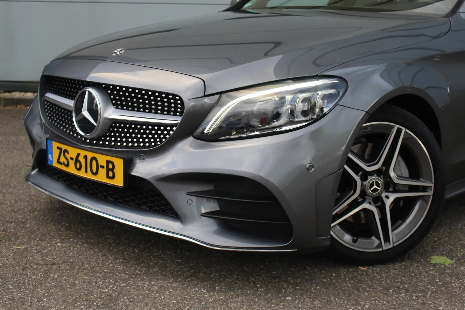 Mercedes-Benz C 200 Estate Business Solution AMG Plus Upgrade Edition Grau - 2
