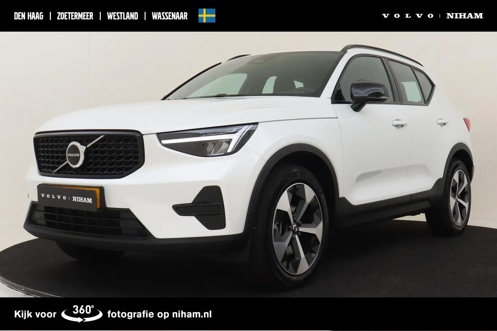Volvo XC40 B4 (M-HYBRID) PLUS DARK -CAMERA|ADAP.CRUISE|VERW.V Wit - 1