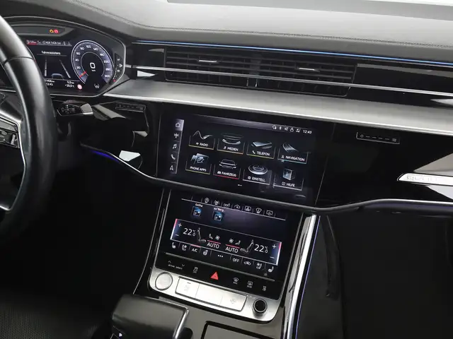 Audi A8 view 13