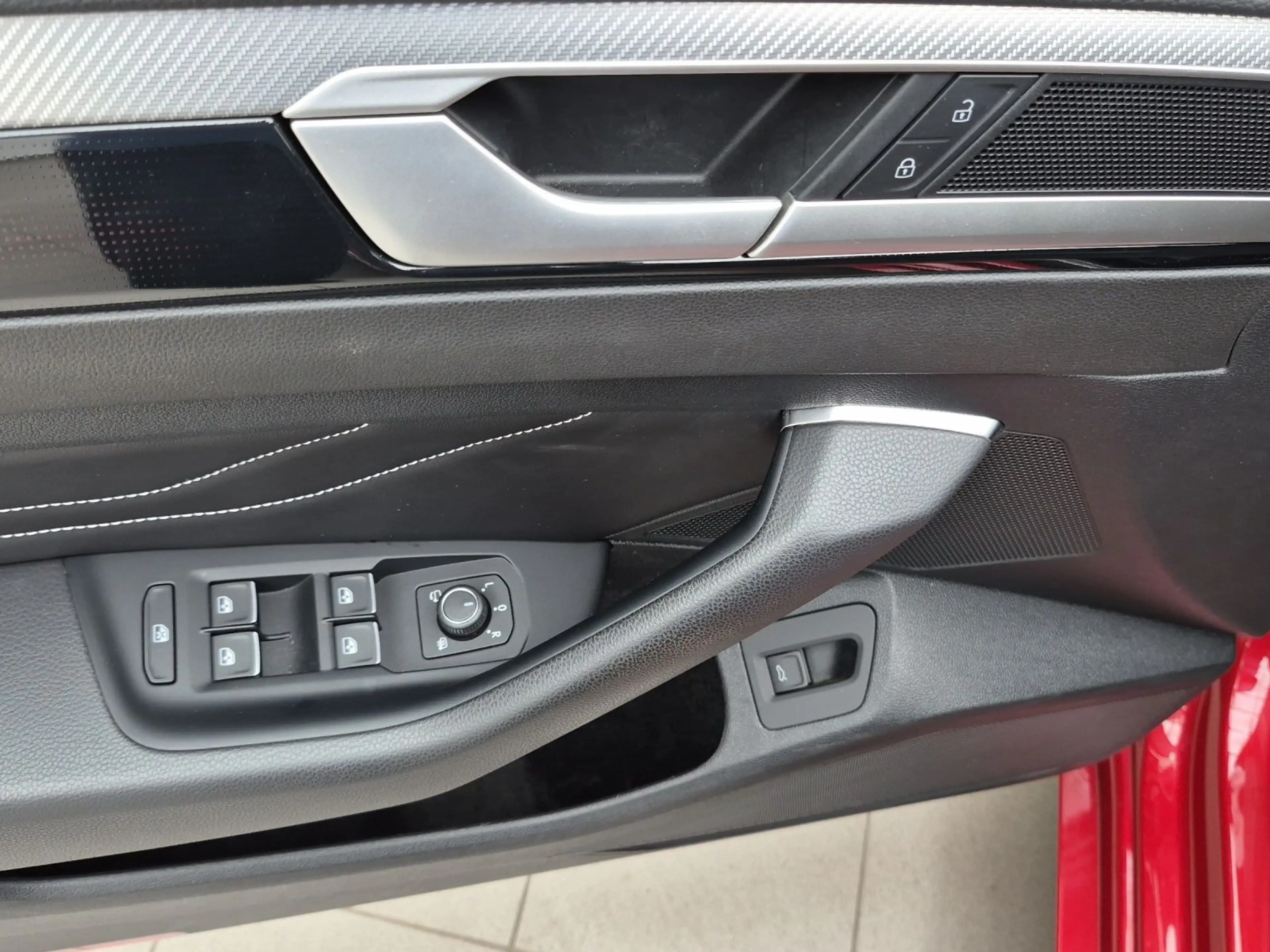 Volkswagen Arteon 2.0 TDI 4M R-LINE HuD ASSI — photo 8