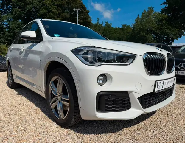BMW X1 view 3