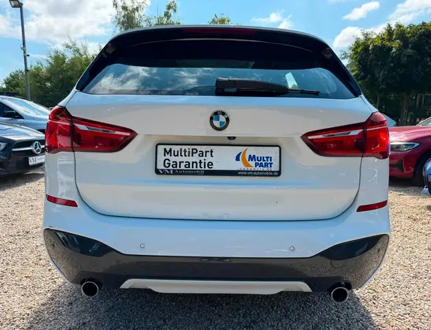 BMW X1 view 5