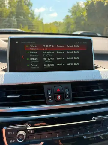 BMW X1 view 11