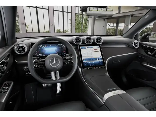 Mercedes-Benz GLC view 7