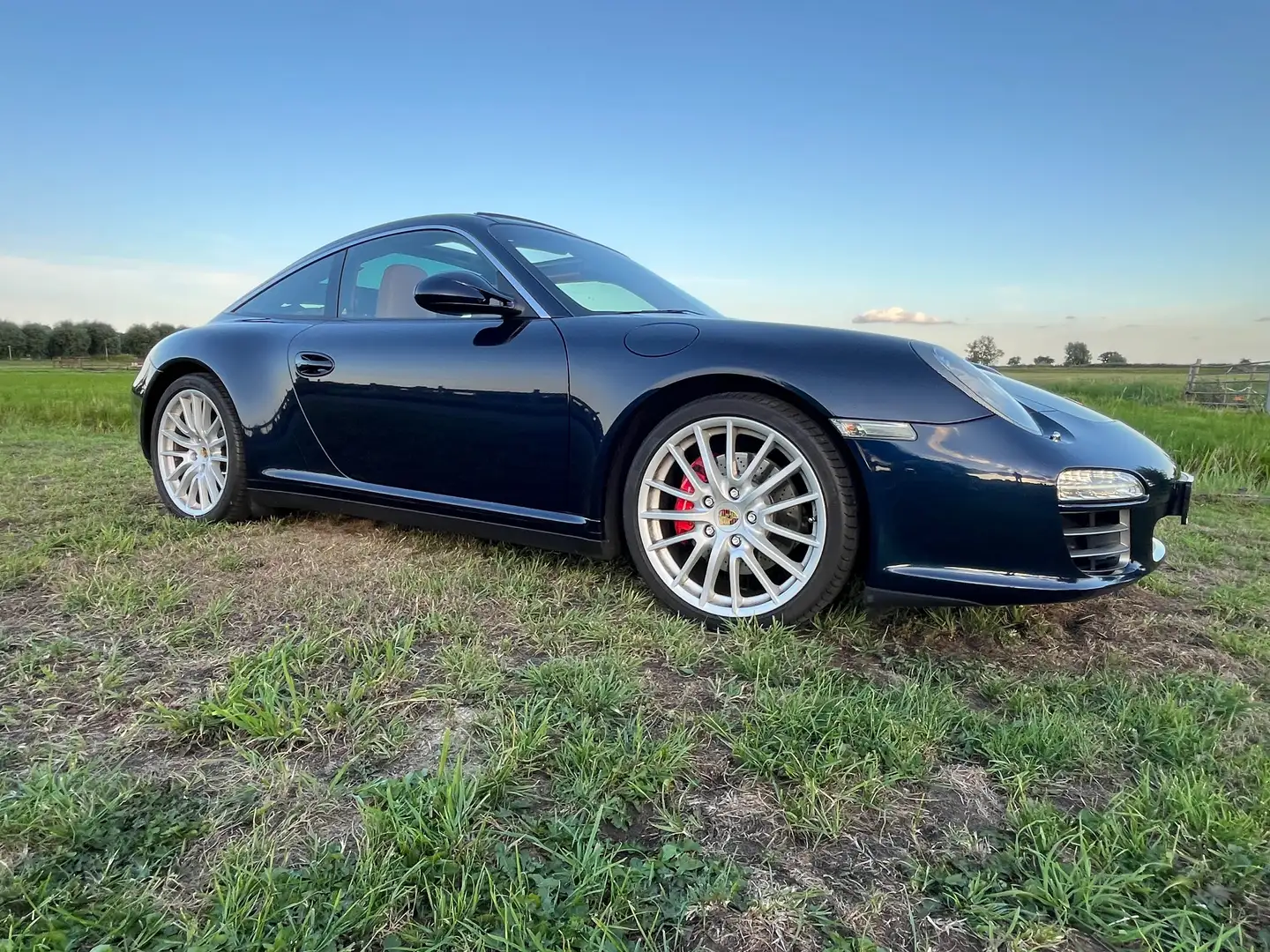 Porsche 997 997.2 3.8 Carrera 4S Targa Blauw - 2