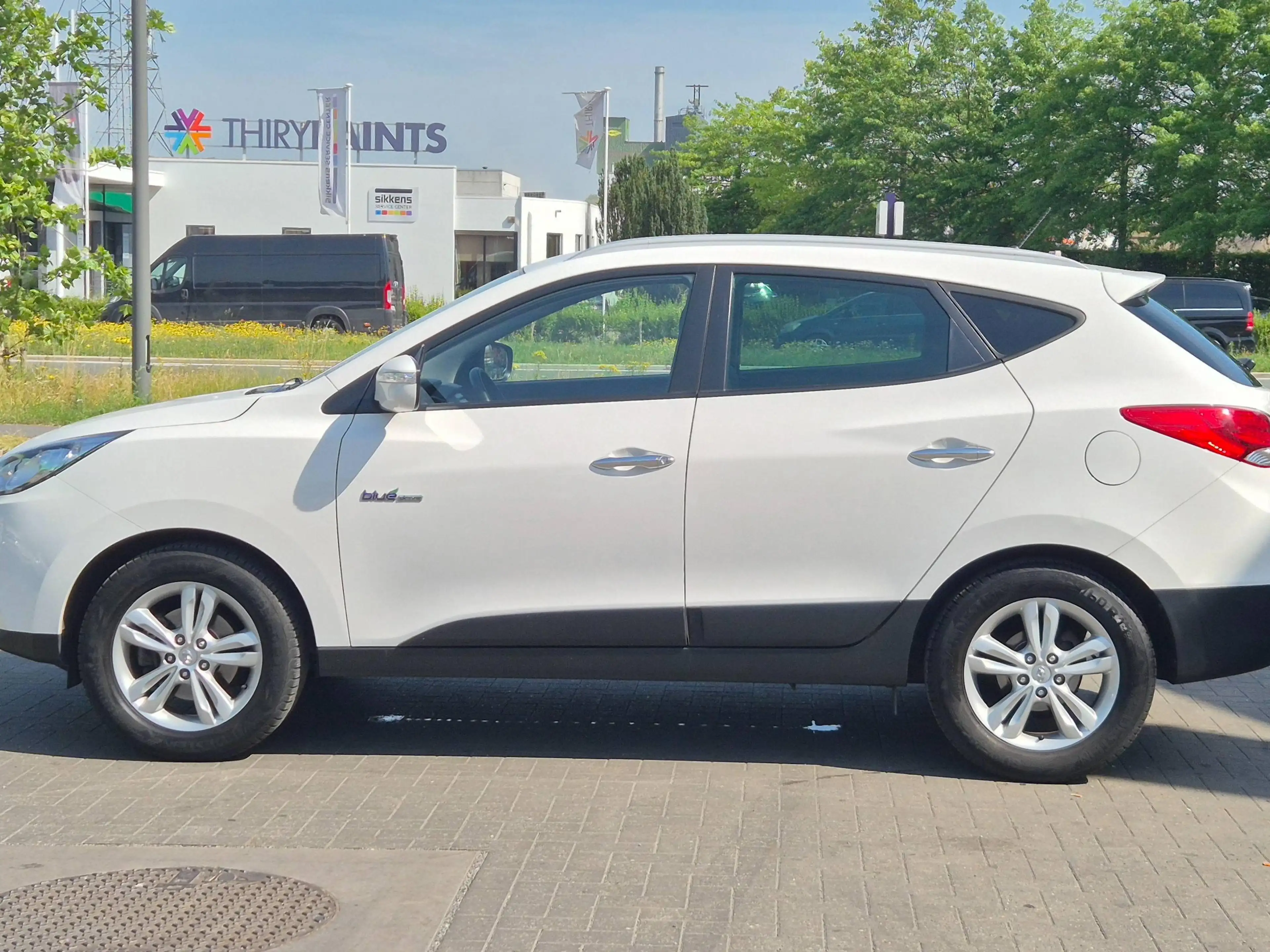 Hyundai iX35 iX35 1.6i 2WD Benzien - 1ST Eigenaar Full Servis boek  - Verkoop met Keurin Carpass & Garantie 12 maand — photo 2