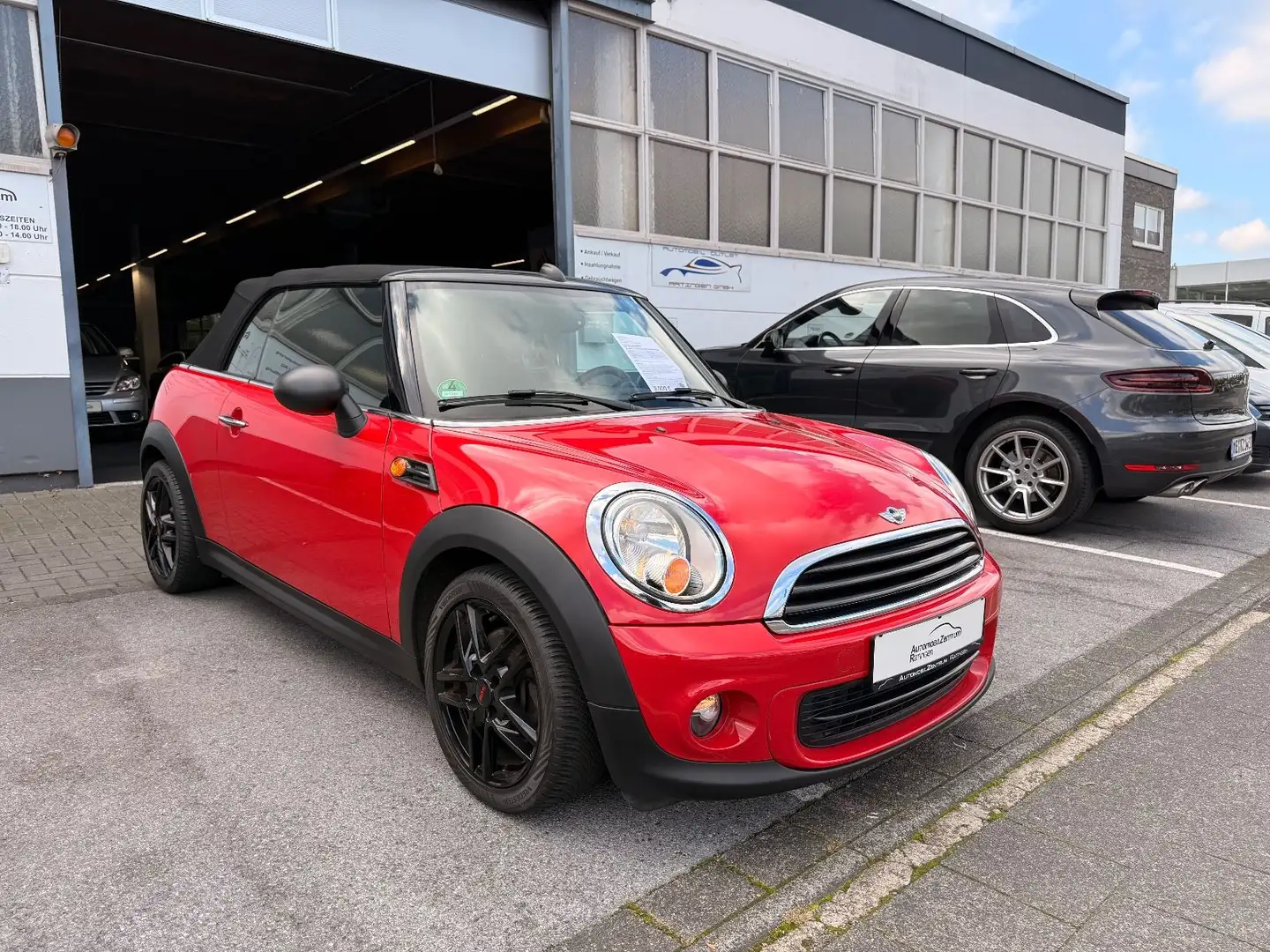 MINI One Cabrio 1.6 *KLIMA*ALU*PDC*ALLWETTER*SHZ*TOP* Rot - 1