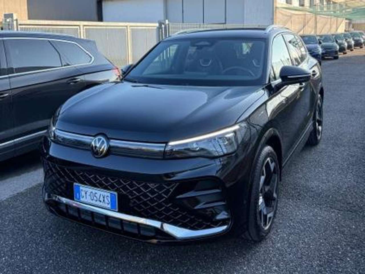 Volkswagen Tiguan Tiguan III 2024 2.0 tdi R-Line Plus 150cv dsg