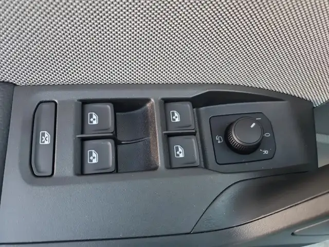 Seat Arona view 14